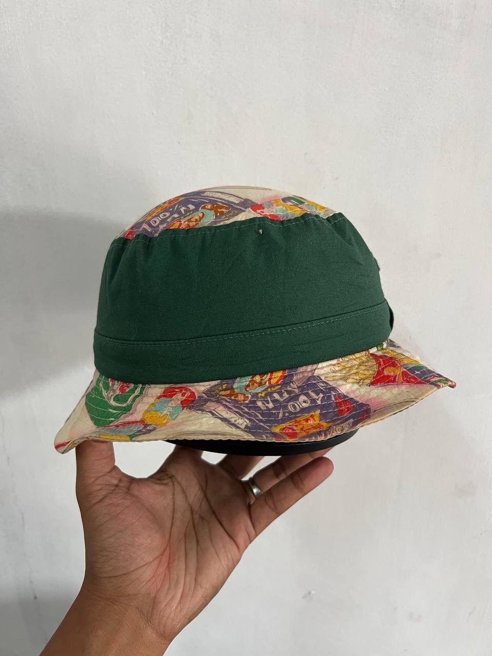Vintage Vintage Laevis Chicken Fricassee Bucket Hat Size ONE SIZE - 6 Thumbnail