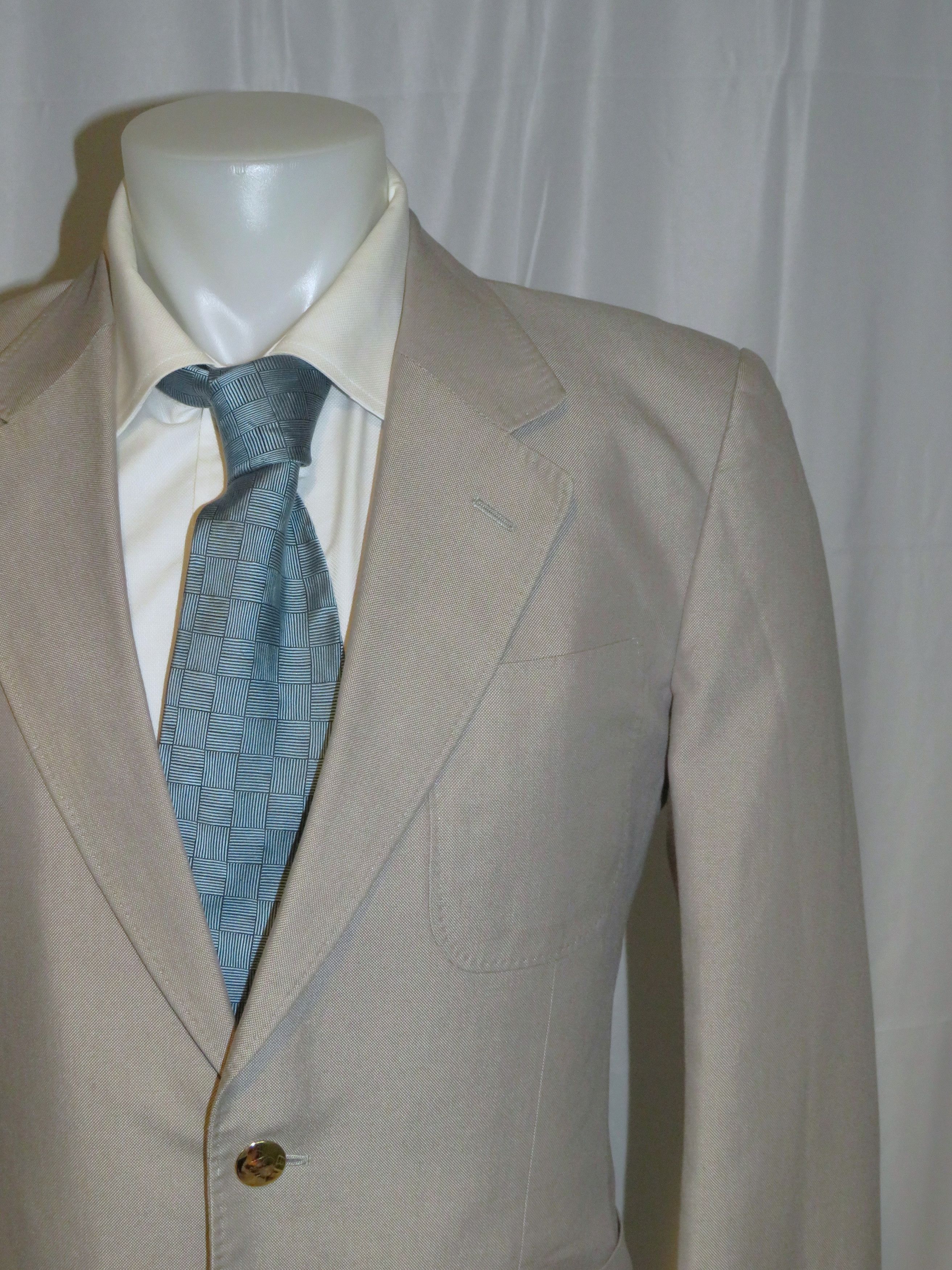 Yves Saint Laurent Beige Cotton Gold Button Two Button Suit 38R Size 38R - 5 Thumbnail