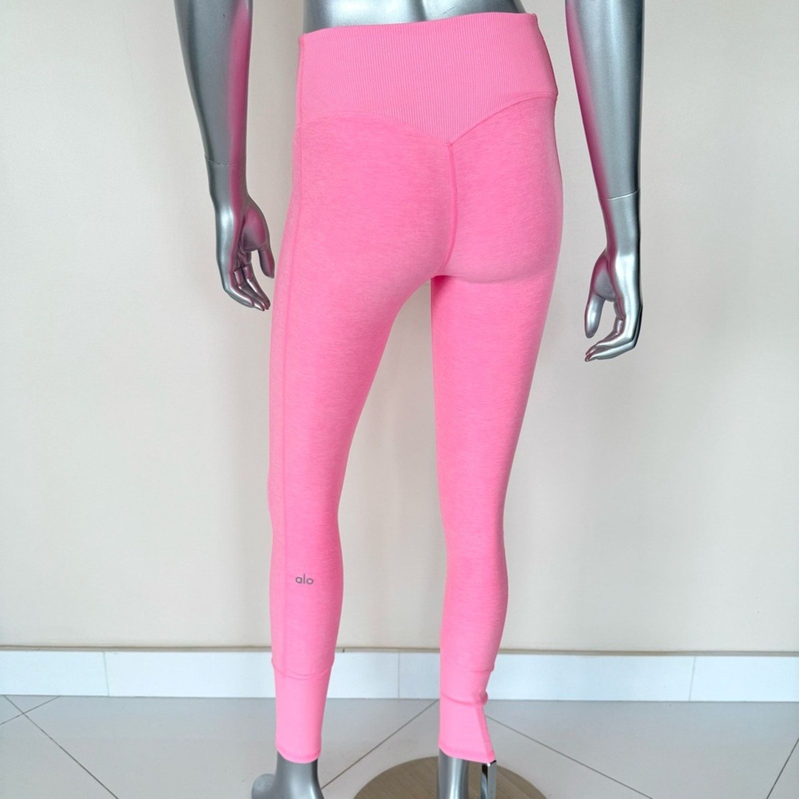 Alo ALO Yoga women legging size S Retail 118$ Size 27" / US 4 / IT 40 - 2 Thumbnail