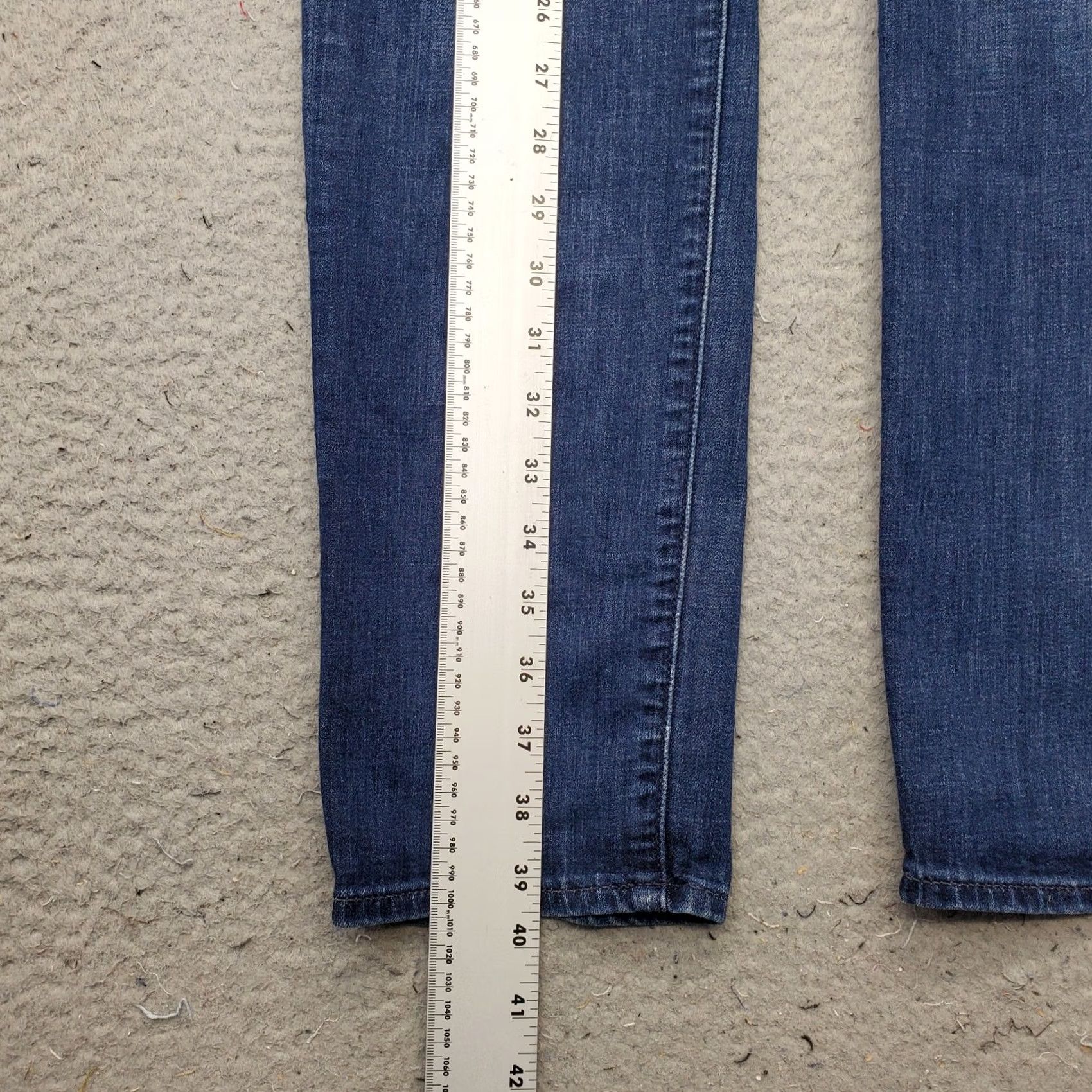 Gap Gap Jeans Mens 30x32 Blue Denim Stretch Slim Taper Streetwear Grunge Jeans Mens Size 30 Blue Denim Stretch Softwear Slim Taper Streetwear Grunge Size US 30 / EU 46 - 3 Thumbnail