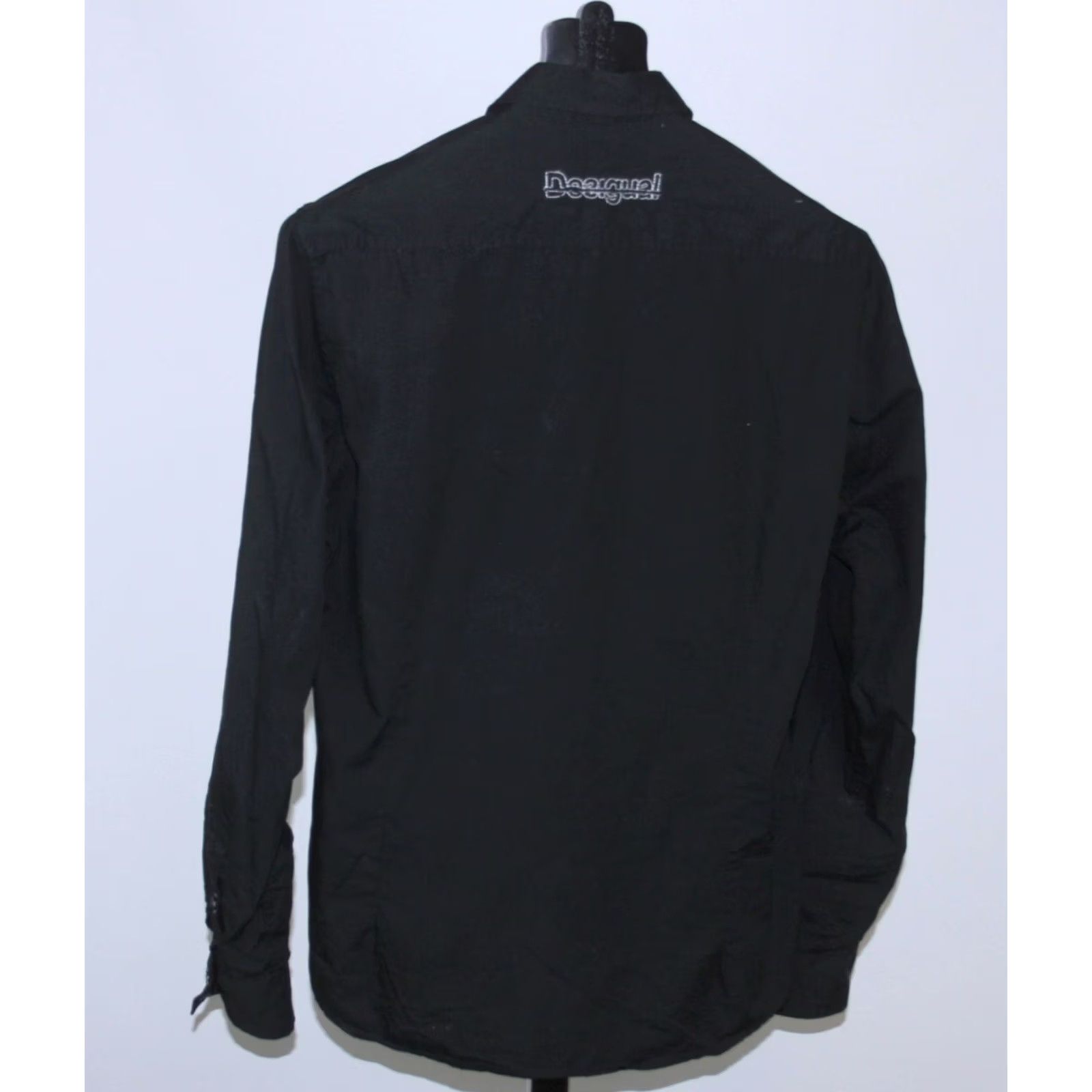 Desigual Desigual womens shirt Size M Black T-Shirt Cotton Short Sleeve Size M / US 6-8 / IT 42-44 - 3 Thumbnail