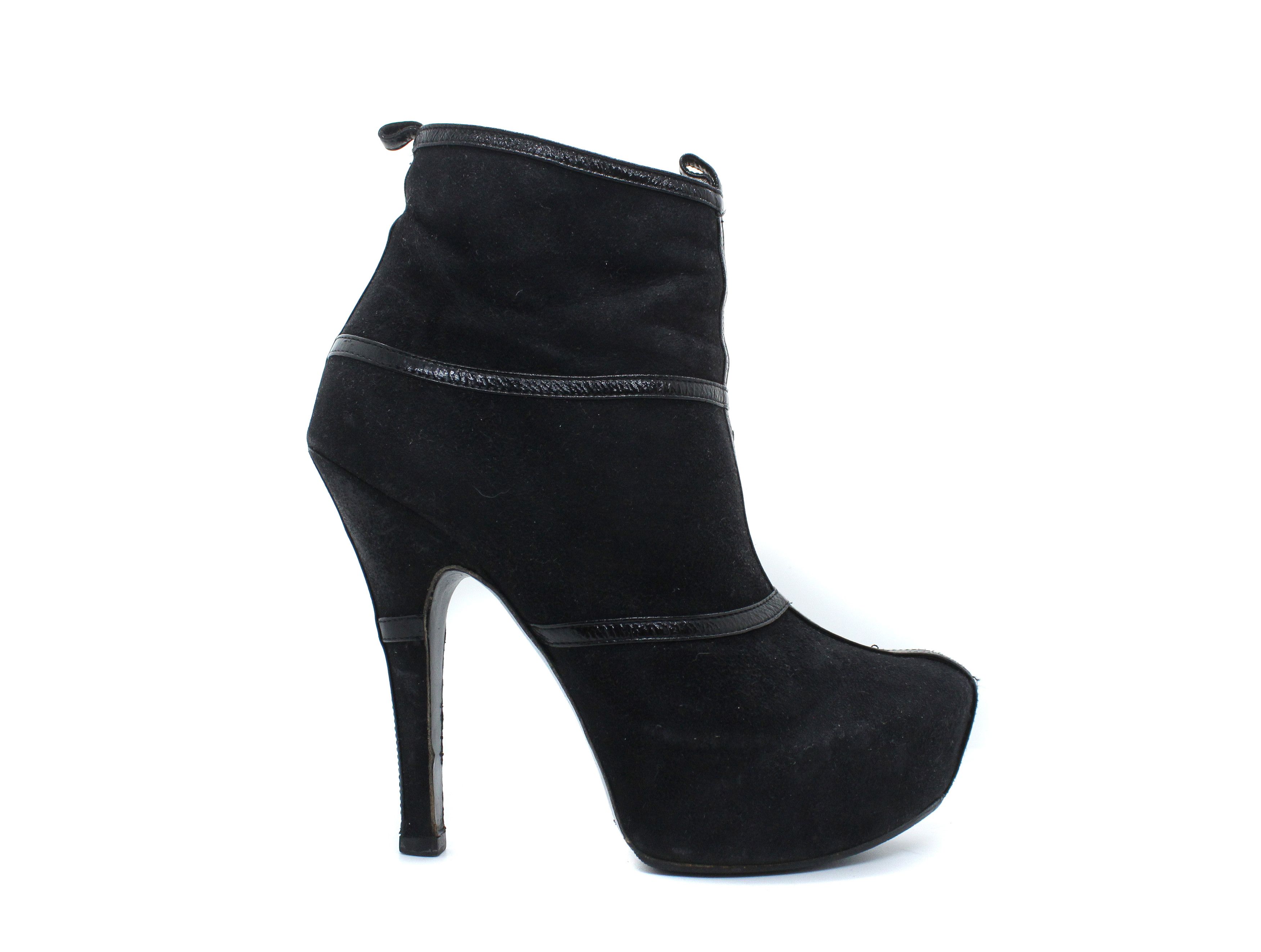 Alexander McQueen Skull Zippers Ankle Suede Heel Boots Size US 7 / IT 37 - 1 Thumbnail