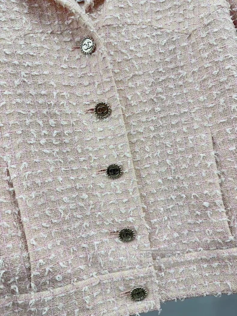 Chanel Chanel 24p pink tweed short-sleeved jacket Size M / US 6-8 / IT 42-44 - 2 Thumbnail
