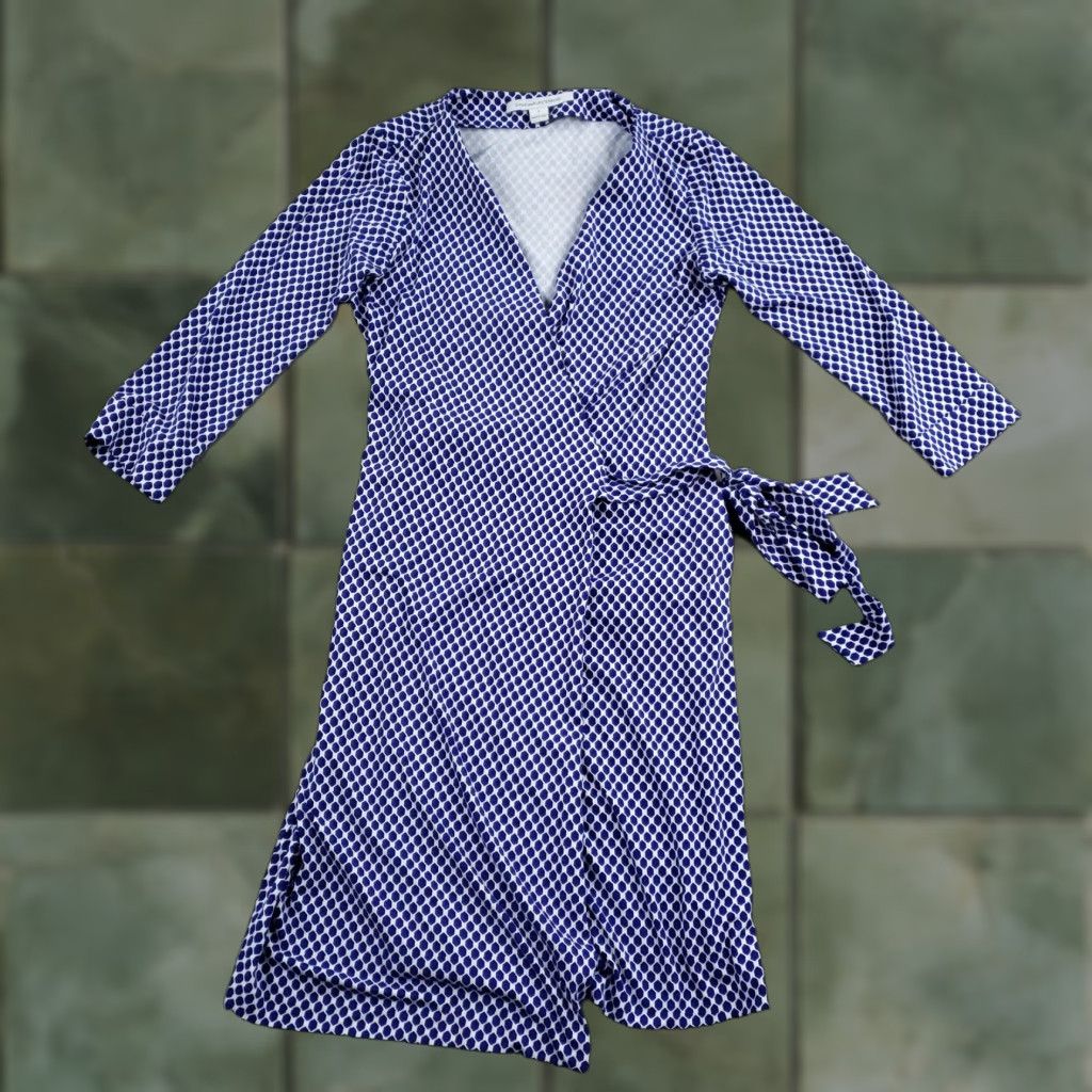 Diane von Furstenberg Diane von Furstenberg Dress Womens 6 Blue Geometric Wrap Midi 3/4 Sleeve V-Neck Belted Tie Size M / US 6-8 / IT 42-44 - 1 Thumbnail