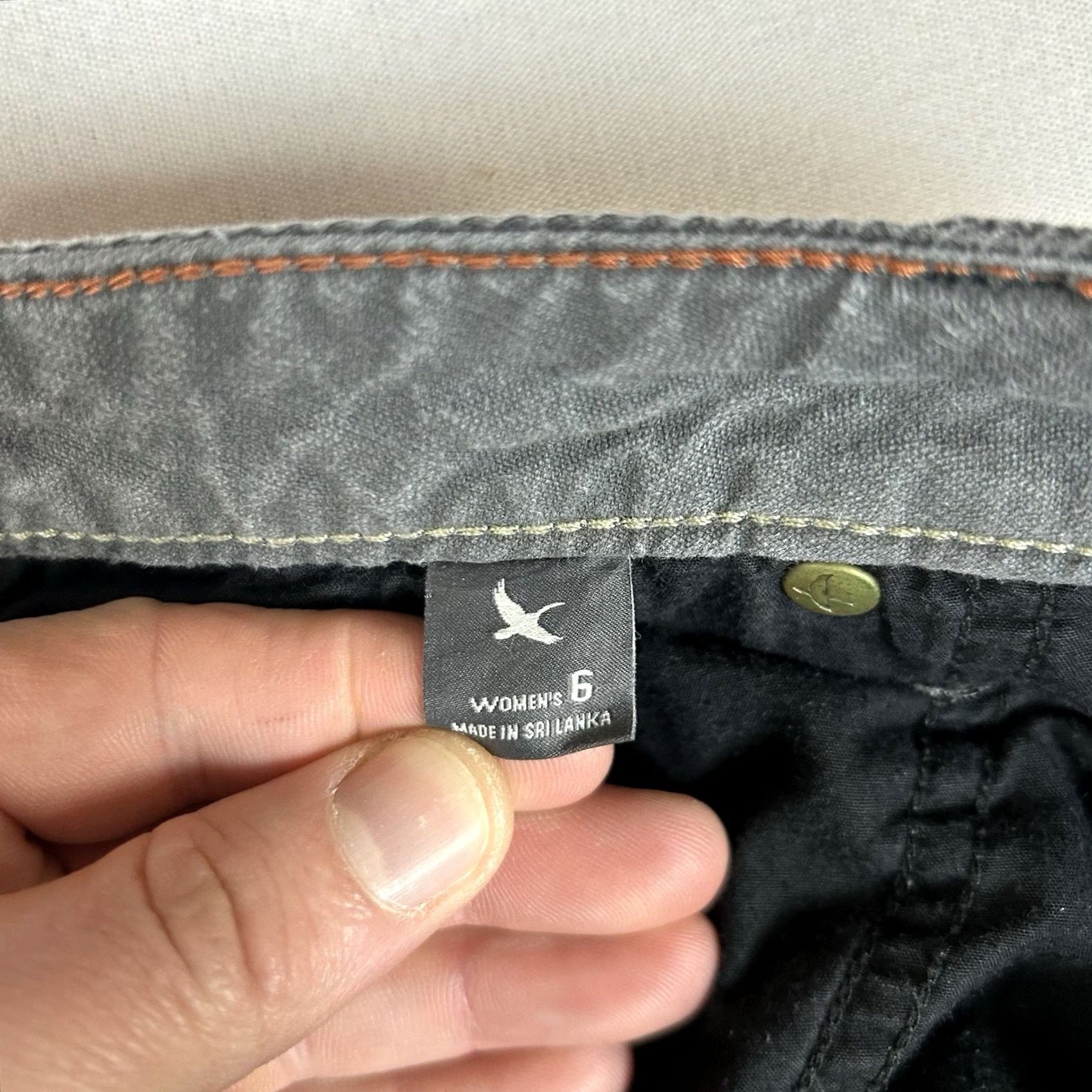 Eddie Bauer Eddie Bauer Boyfriend Slim Fit Corduroy Pants Womens 6 Gray Chino Casual Size 28" / US 6 / IT 42 - 7 Thumbnail