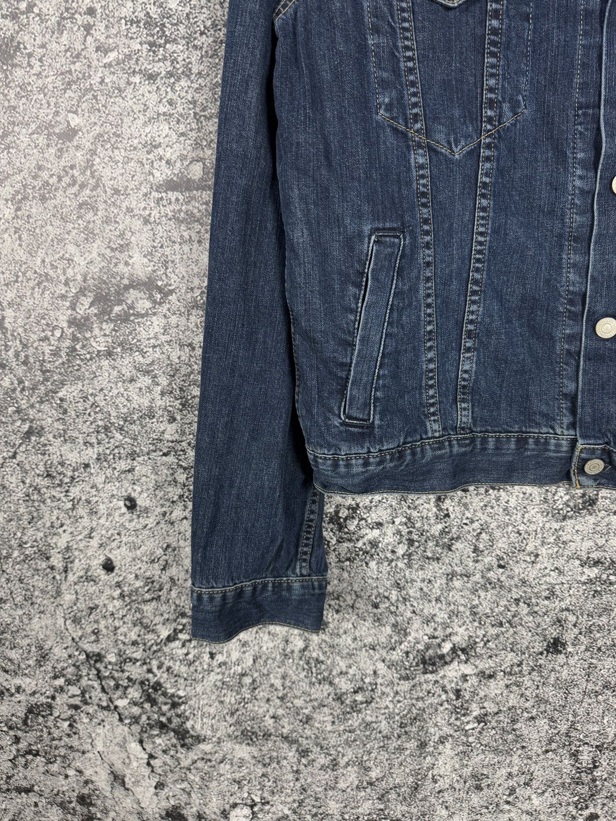 Levi's Vintage Clothing Men’s Levi’s Vintage 90s Denim Trucker Jacket Jean Size L Size US L / EU 52-54 / 3 - 4 Thumbnail