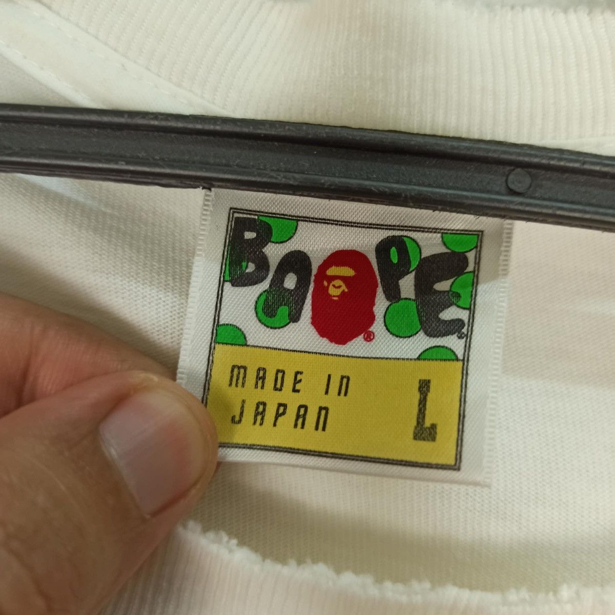 Bape × Vintage Bathing Ape circle tee White shirt Size US L / EU 52-54 / 3 - 8 Thumbnail