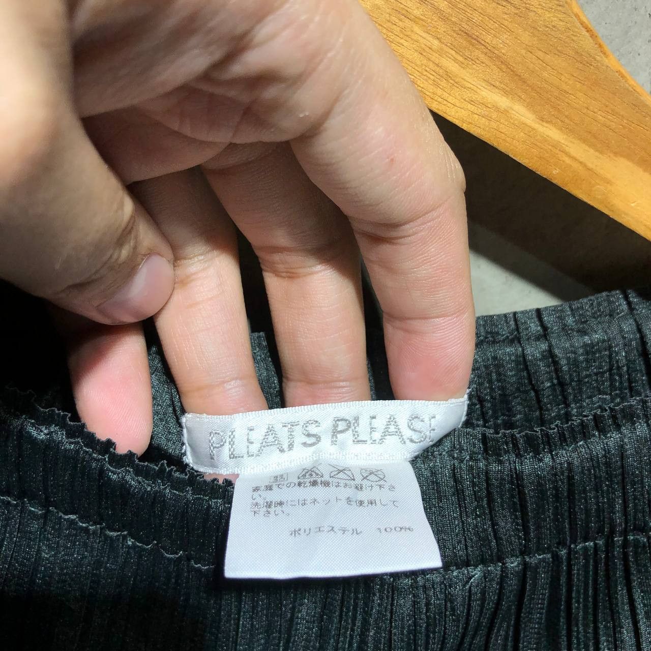 Pleats Please Issey Miyake Issey Miyake Pleats Please pleated pants Size US 30 / EU 46 - 11 Thumbnail