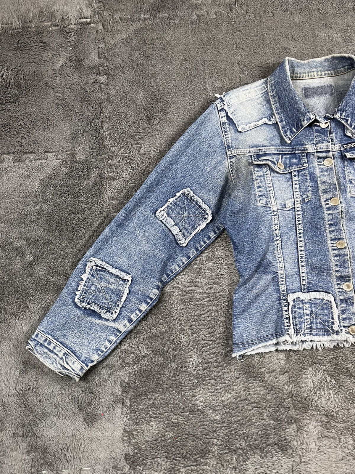 Vintage Vintage Y2K Patchwork denim jacket Japanese grunge size M Size M / US 6-8 / IT 42-44 - 4 Thumbnail