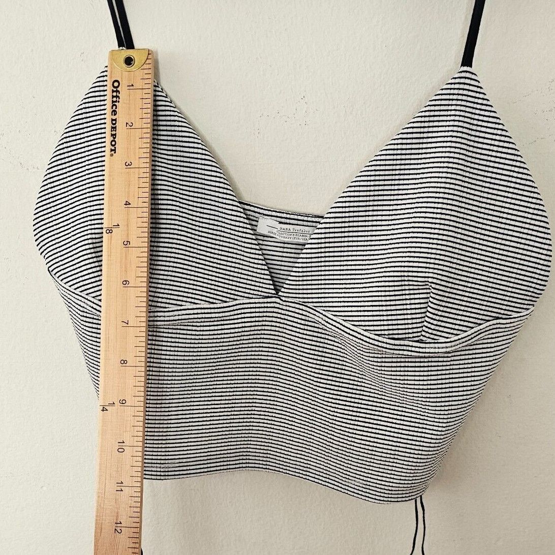 Zara Zara Navy & White Stripe VNeck Bralette Style Crop Top Large Size L / US 10 / IT 46 - 3 Thumbnail
