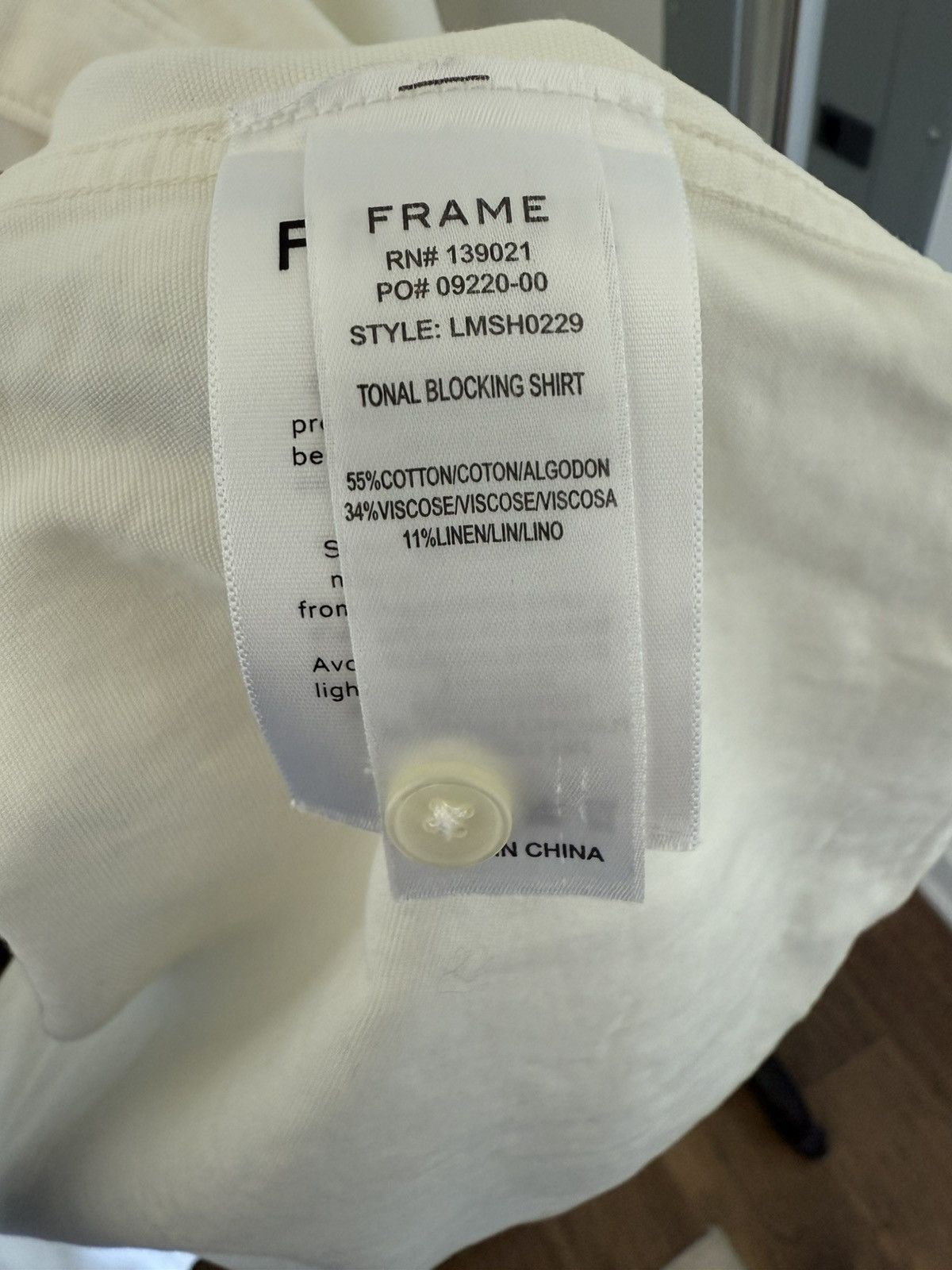 Frame FRAME Men’s Tonal Blocking Classic-Fit Sport Shirt Size US M / EU 48-50 / 2 - 6 Thumbnail