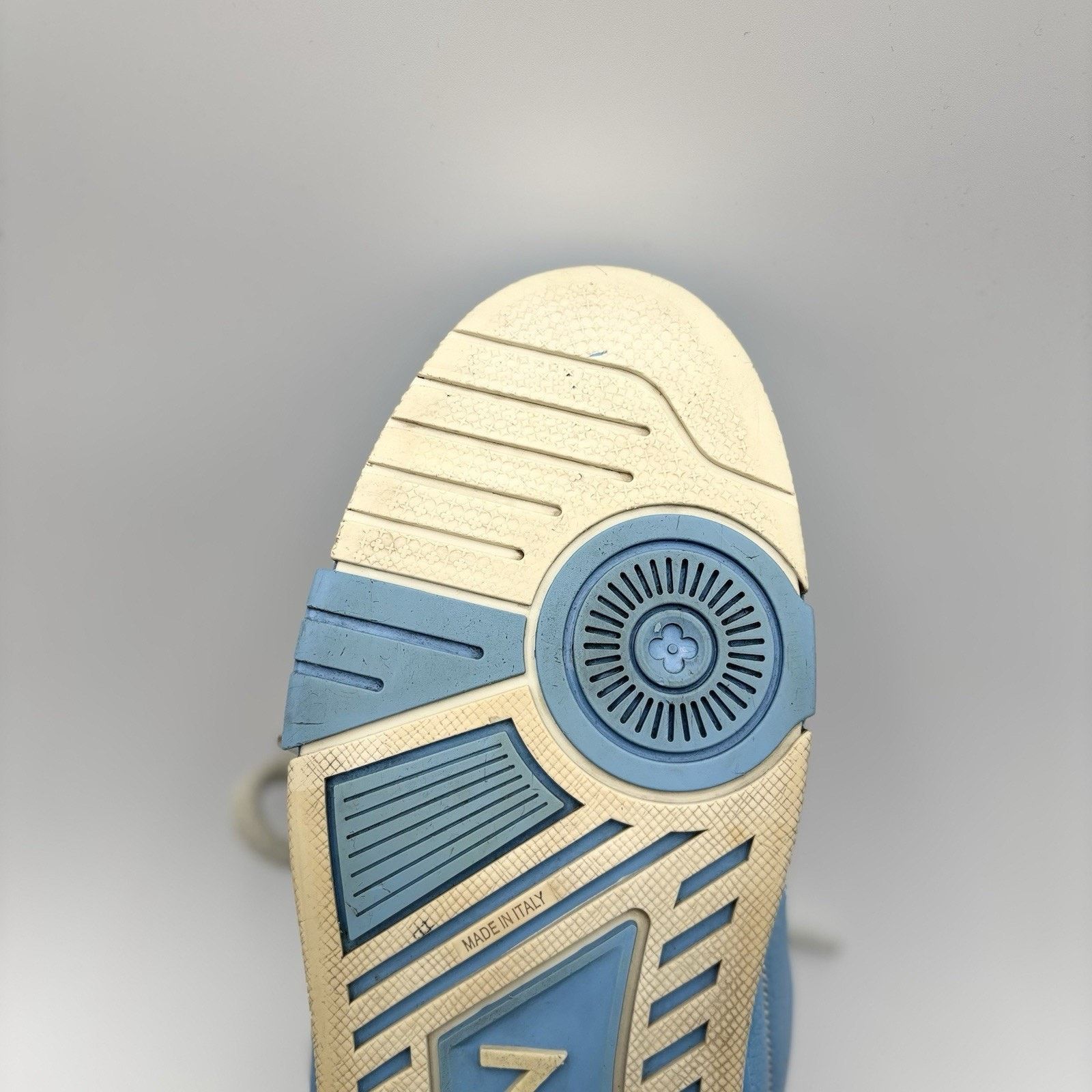Louis Vuitton Louis Vuitton Skate ' Sky Blue ' | GOOD CONDITION! Size US 11 / EU 44 - 10 Thumbnail