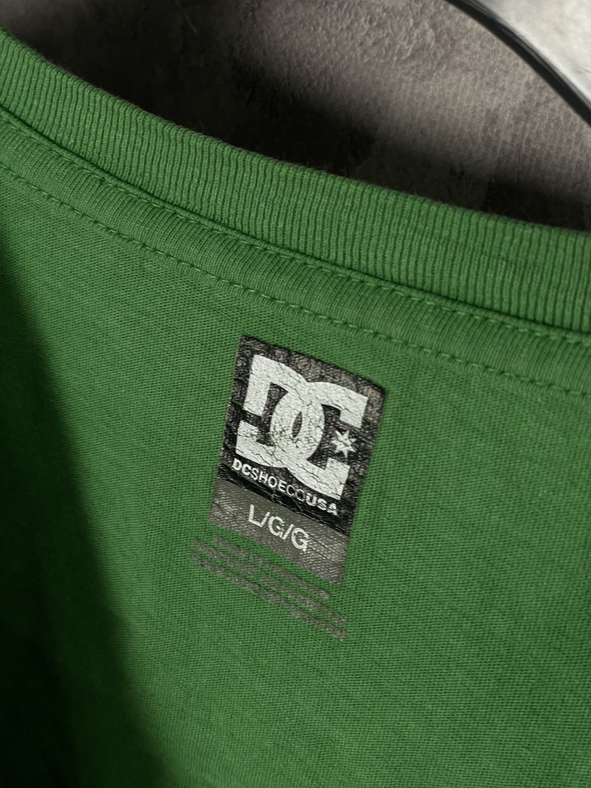 DC × Vintage DC Shoes Skateboarding Y2K Retro StyleT Shirt Size US L / EU 52-54 / 3 - 9 Thumbnail