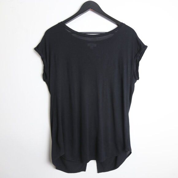 Aritzia Aritzia Wilfred Split Open Back Curved Side Slit Shirt Size M / US 6-8 / IT 42-44 - 1 Thumbnail
