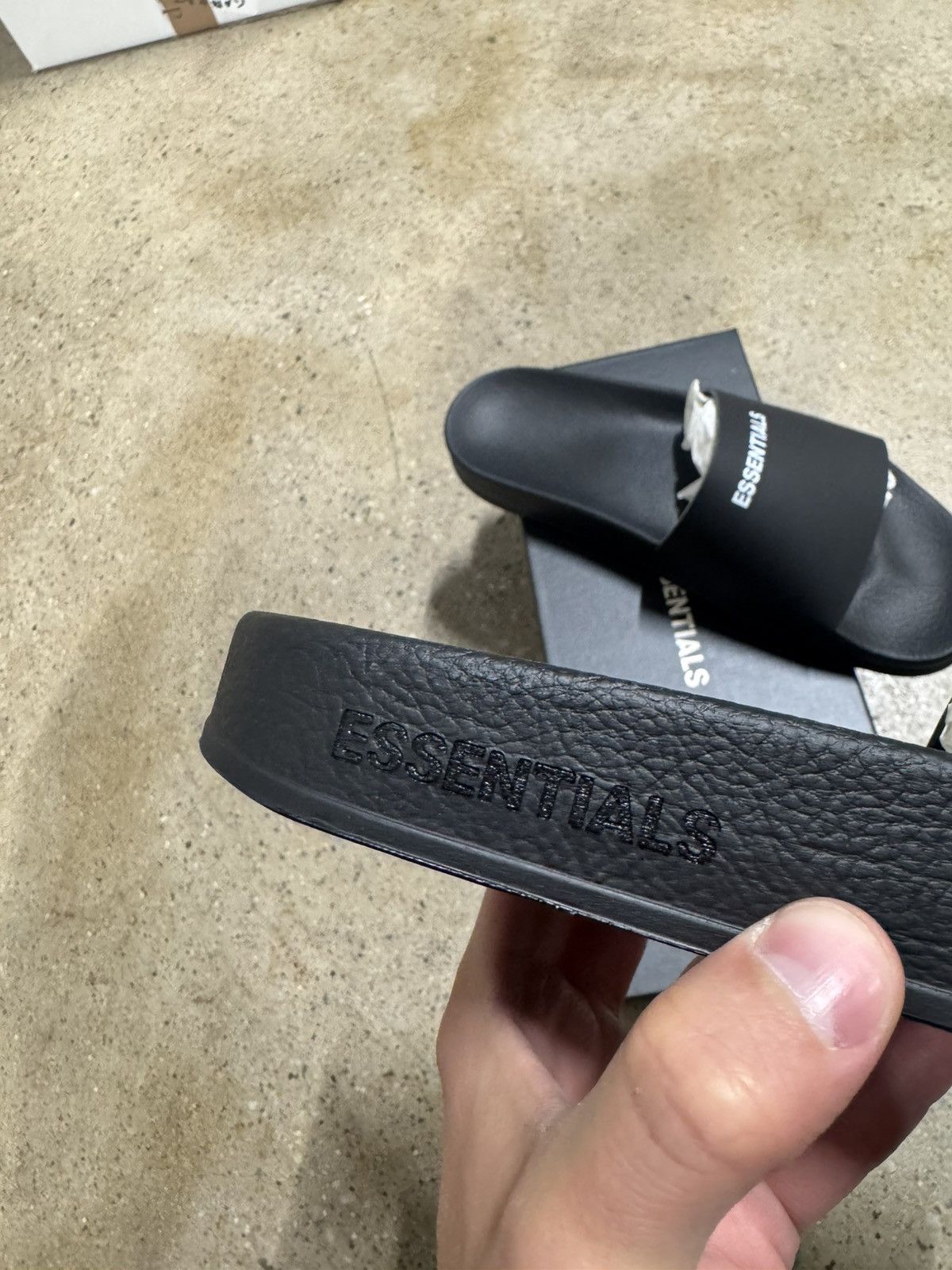 Essentials Fear of God Essentials Rubber Slides NEW Size US 8 / EU 41 - 3 Thumbnail