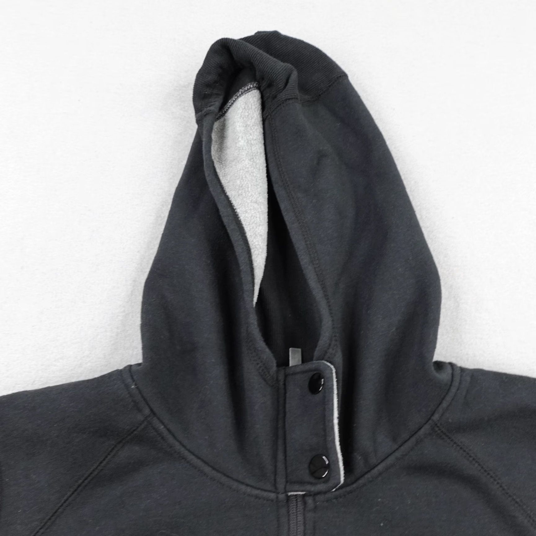 VINTAGE Roxy Hoodie Womens L Black Full Zip Fleece Lined Jacket Y2K Long Sleeve Pockets Logo Embroidered Zipper