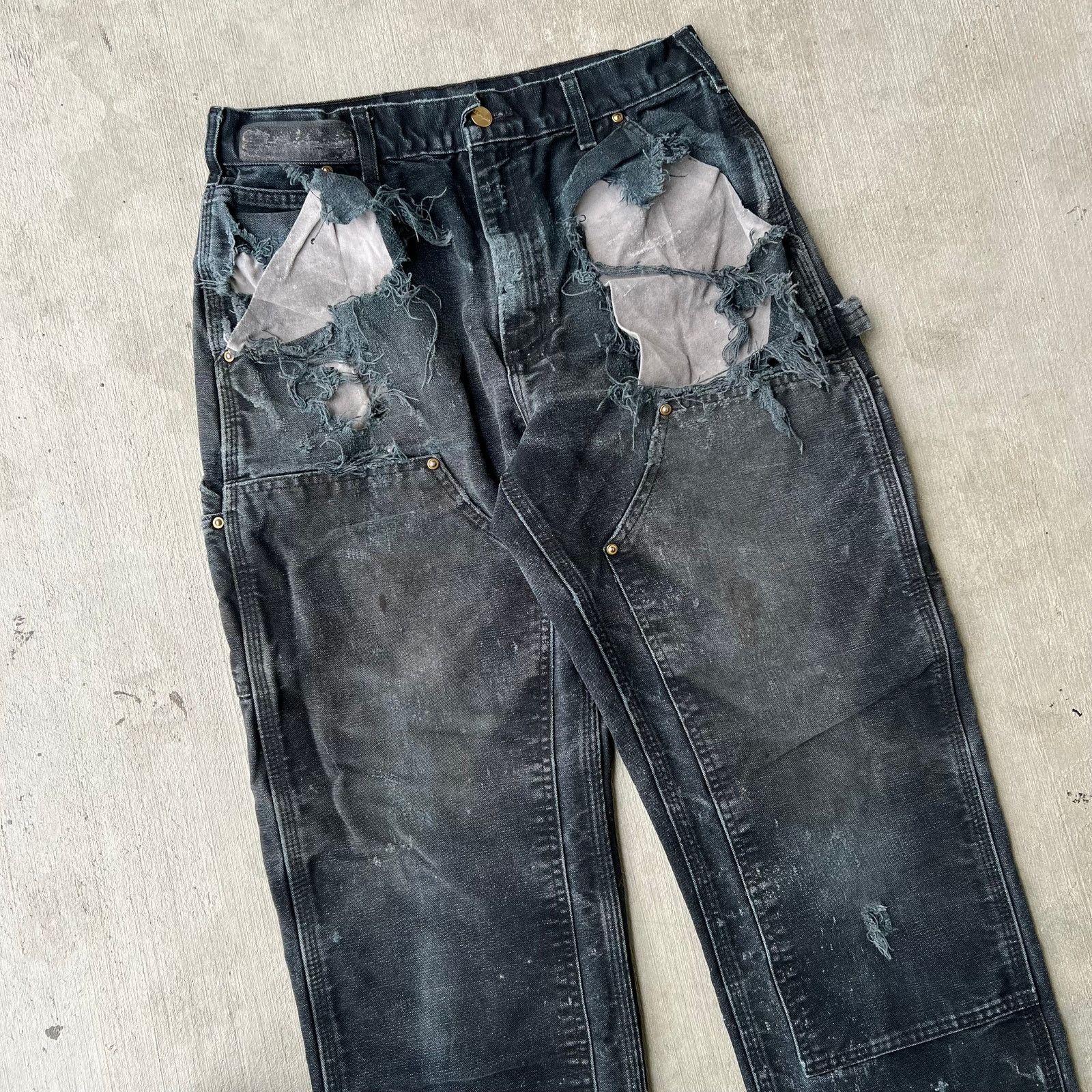 Carhartt × Vintage Carhartt faded black THRASHED double knee work wear pants Size US 28 / EU 44 - 2 Thumbnail