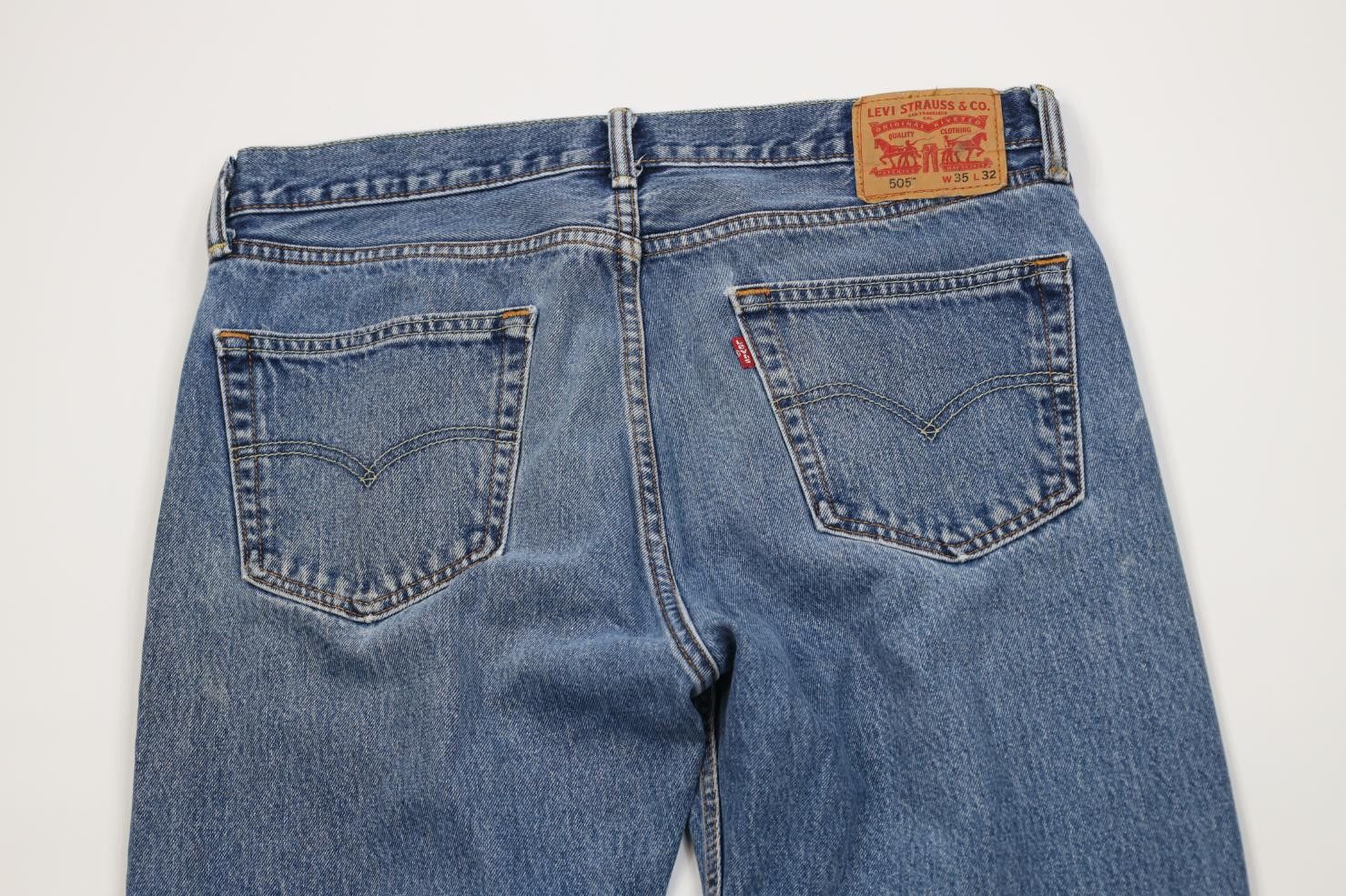 Levi's Vintage Y2K Levis 505 Regular Straight Leg Denim Jeans Size US 35 - 10 Thumbnail