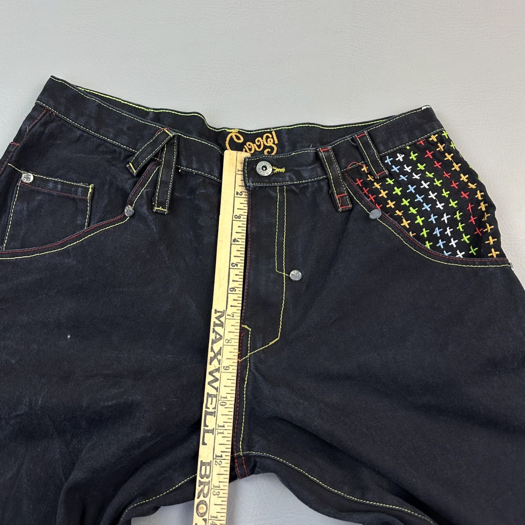 Coogi VINTAGE Coogi Shorts Mens 36 Black Baggy Embroidered Hip Hop Streetwear Y2K Size US 36 / EU 52 - 5 Thumbnail