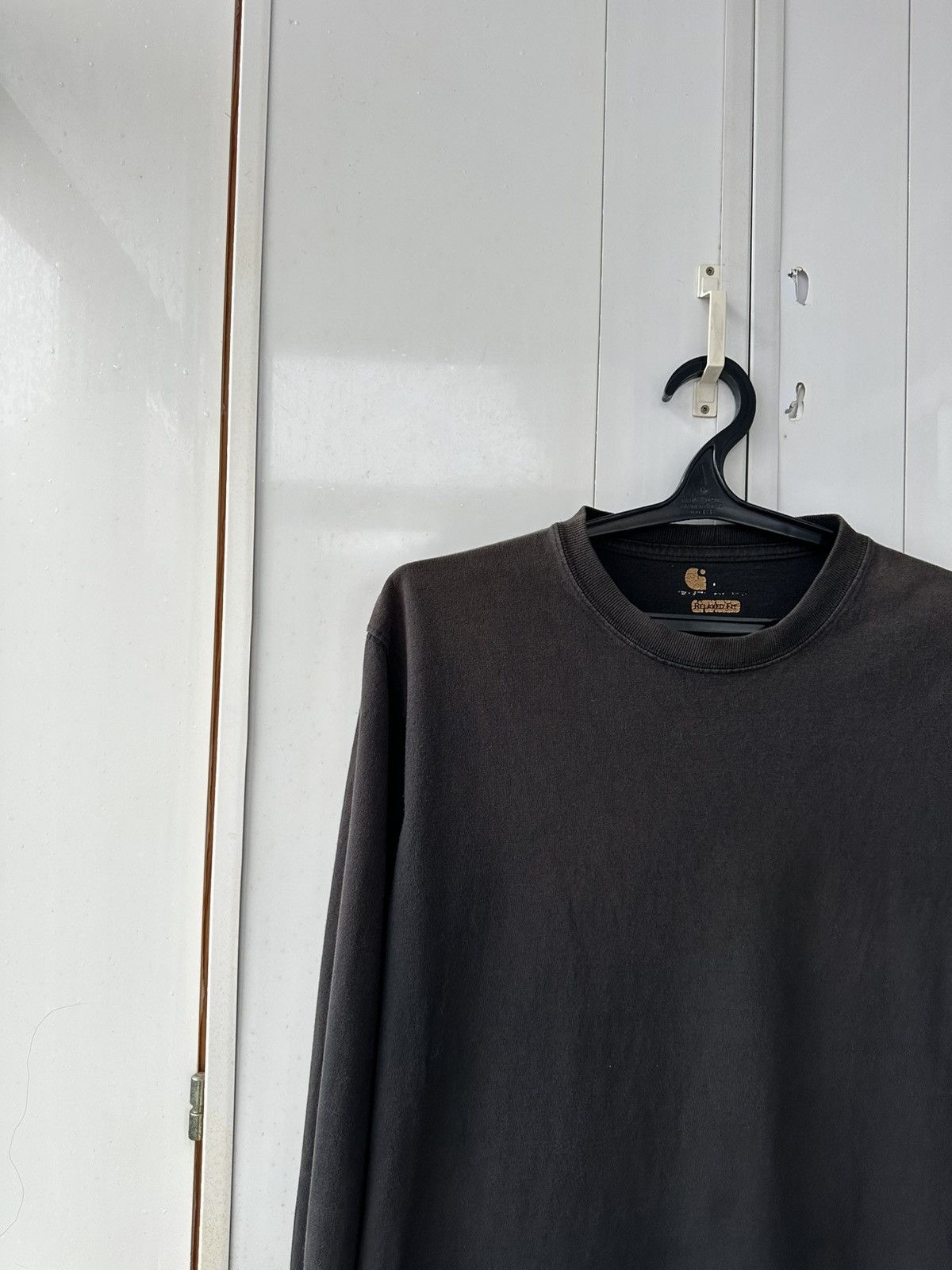 Carhartt Vintage Carhartt LongSleeve Distressed Hand Logo Size US L / EU 52-54 / 3 - 4 Thumbnail