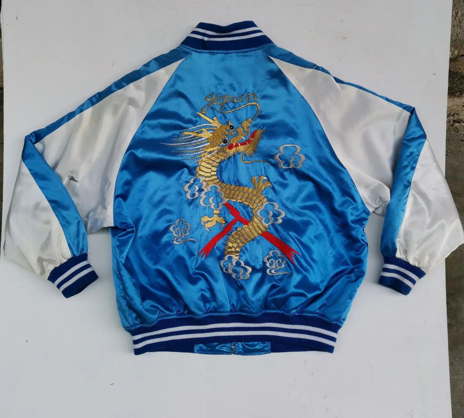 Japanese Brand Vintage!!! Sukajan Dragon Souvenir Embroidered Logo Jacket Size US L / EU 52-54 / 3 - 9 Thumbnail