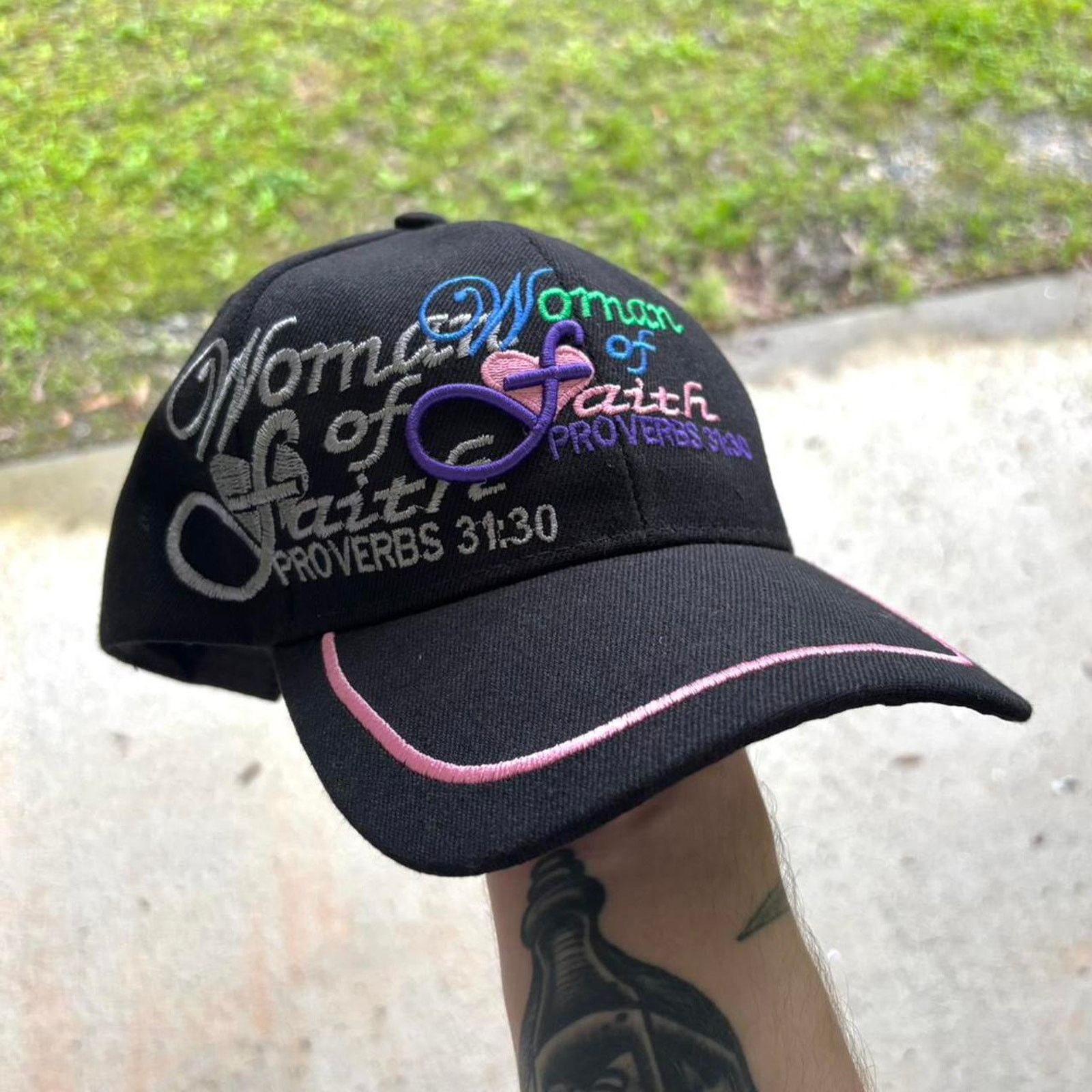 American Retro × Vintage Vintage Y2K Woman of Faith Jesus Embroidered Hat Size ONE SIZE - 1 Thumbnail