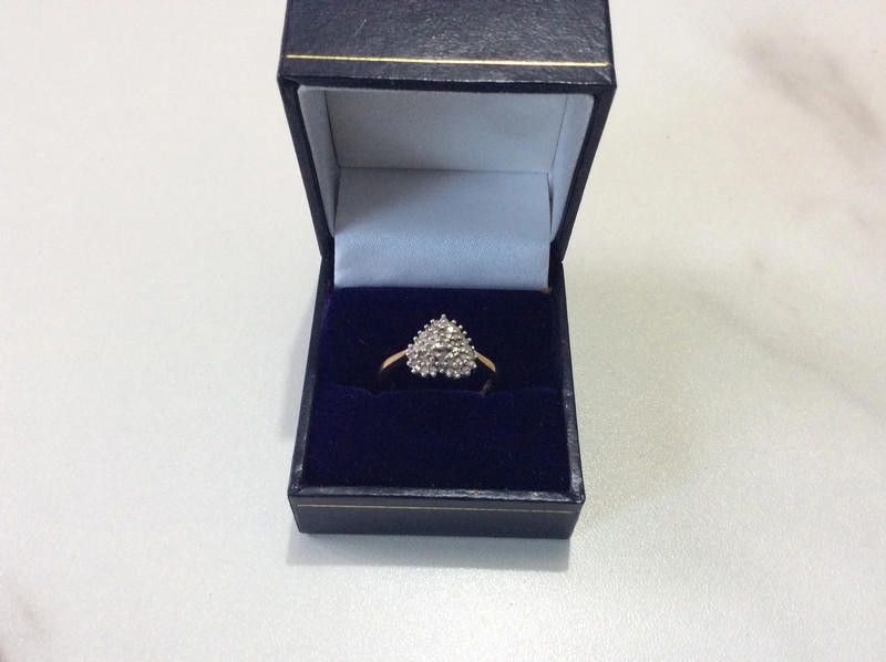 Other 9ct gold ladies diamond ring size O Size ONE SIZE - 1 Thumbnail