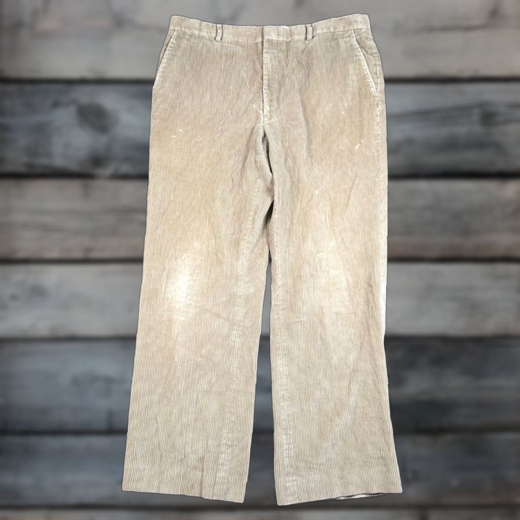 Vintage VINTAGE L.L. Bean Corduroy Pants 36 x 29 Regular Fit Flat Front Beige Straight Leg Men's USA Size US 36 / EU 52 - 1 Thumbnail