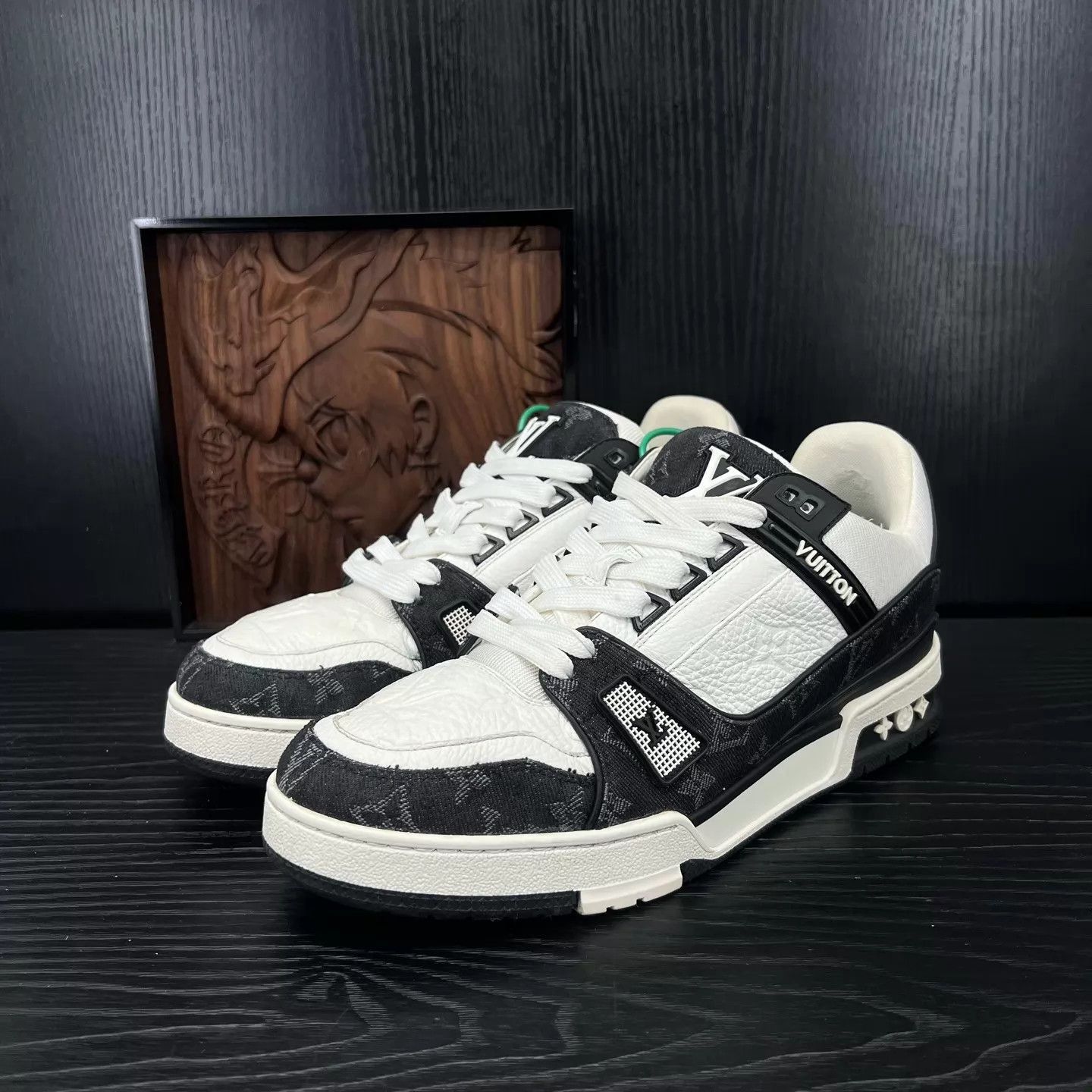 Louis Vuitton Multi Color Low Top Sneakers Size 8 Size US 8 / EU 41 - 1 Thumbnail