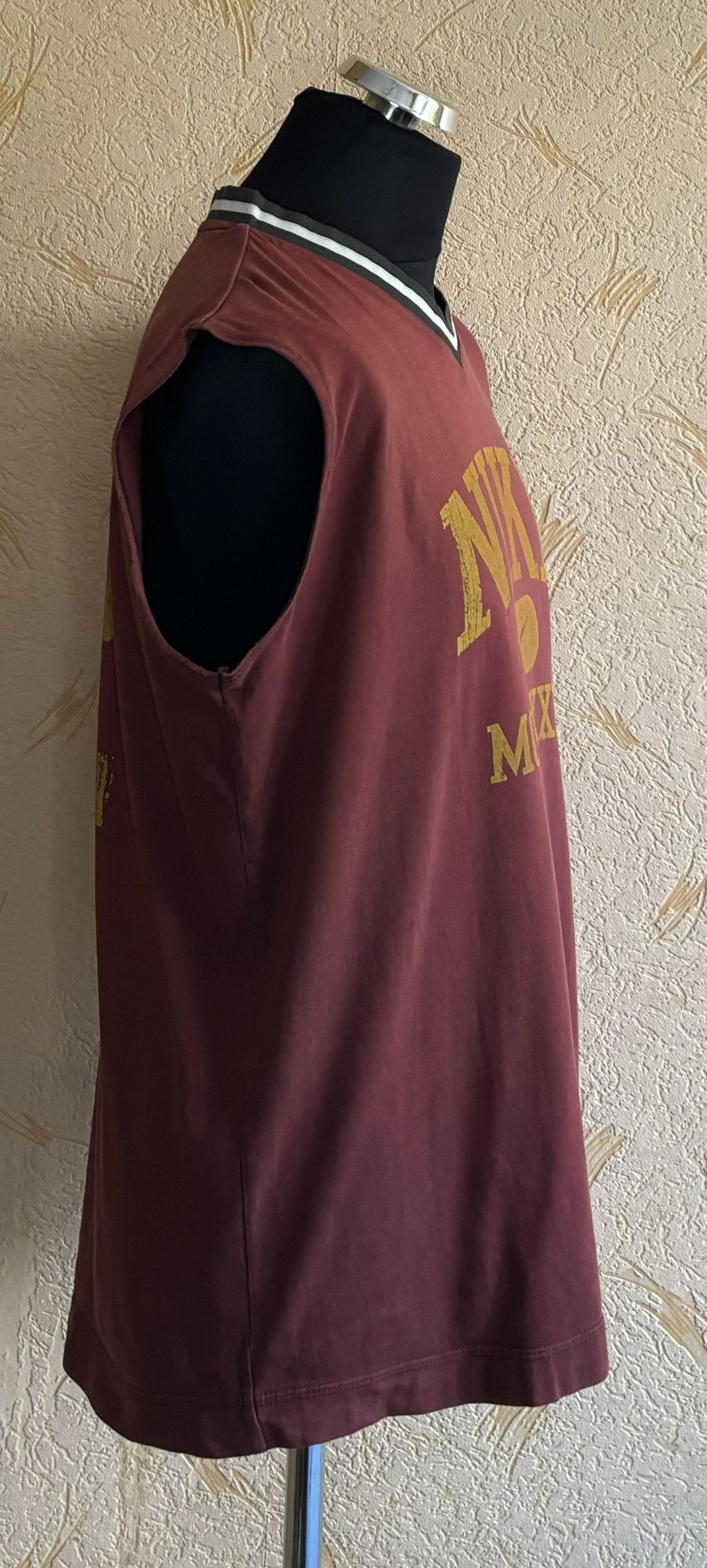 Nike × Vintage Nike MCMLXXII 72 Sleeveless Y2K Size. L Size US L / EU 52-54 / 3 - 4 Thumbnail