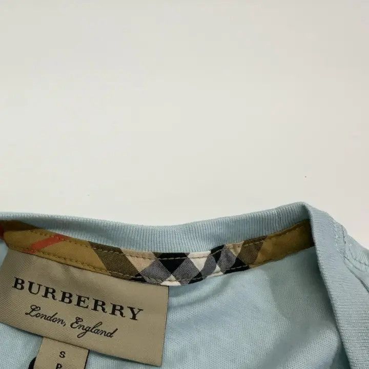 Burberry Burberry Logo Embroidered Casual T-Shirt for Men-