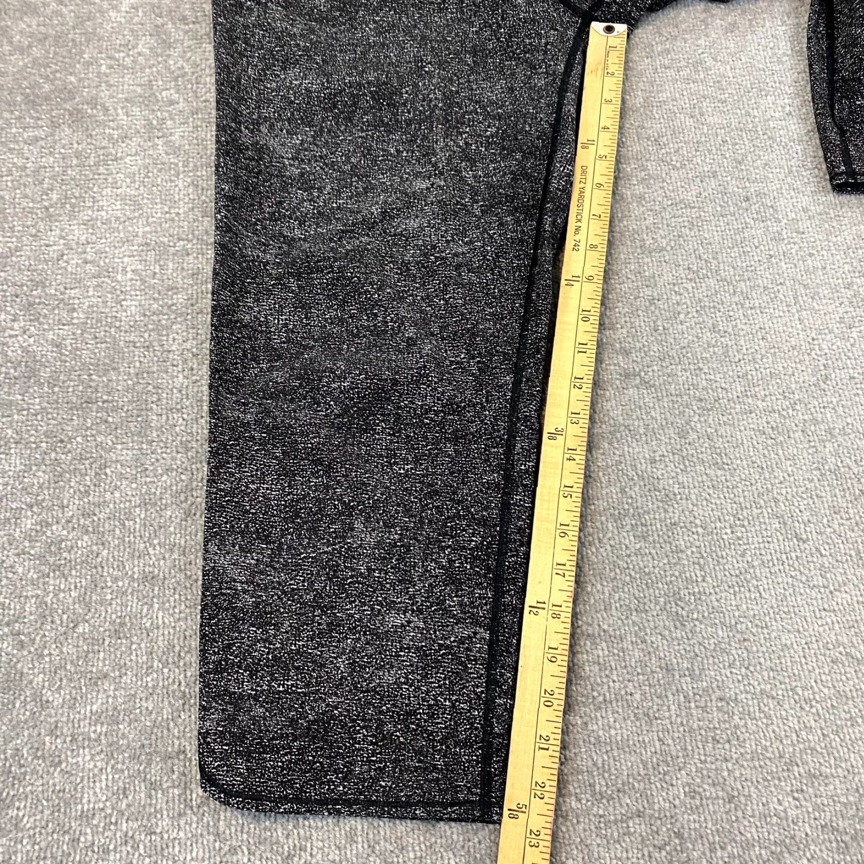 Lululemon VINTAGE LULULEMON Pants Womens 6 Keep It Classic Crop White Noise Alpine White Black Size 28" / US 6 / IT 42 - 6 Thumbnail
