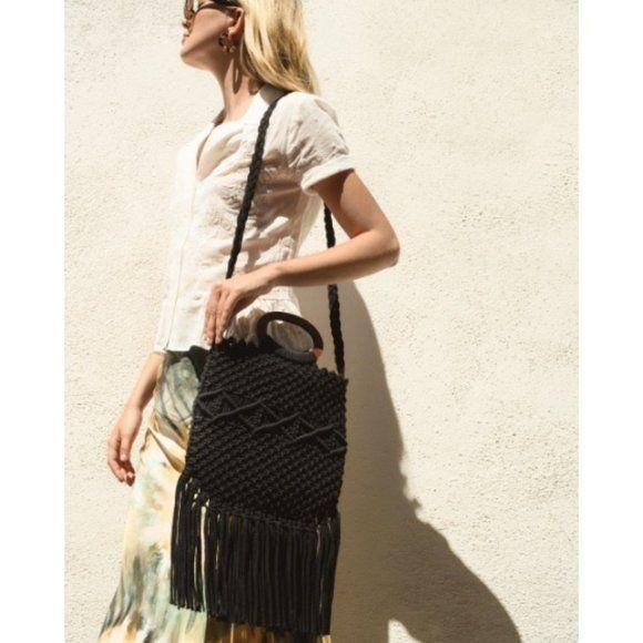 Other Danielle Nicole Black Macrame Fringe Bag Size ONE SIZE - 5 Thumbnail