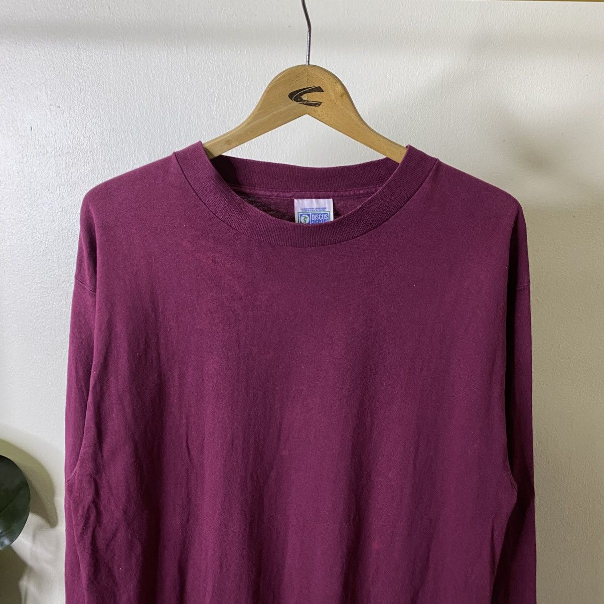 Vintage 1990s Discus Burgundy Blank LS Tshirt Russell Athletics Size US L / EU 52-54 / 3 - 2 Thumbnail