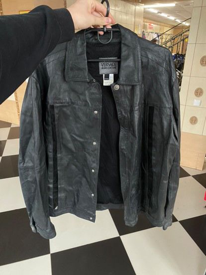 Versace Jeans Couture Versace vintage leather Size US L / EU 52-54 / 3 - 1 Thumbnail