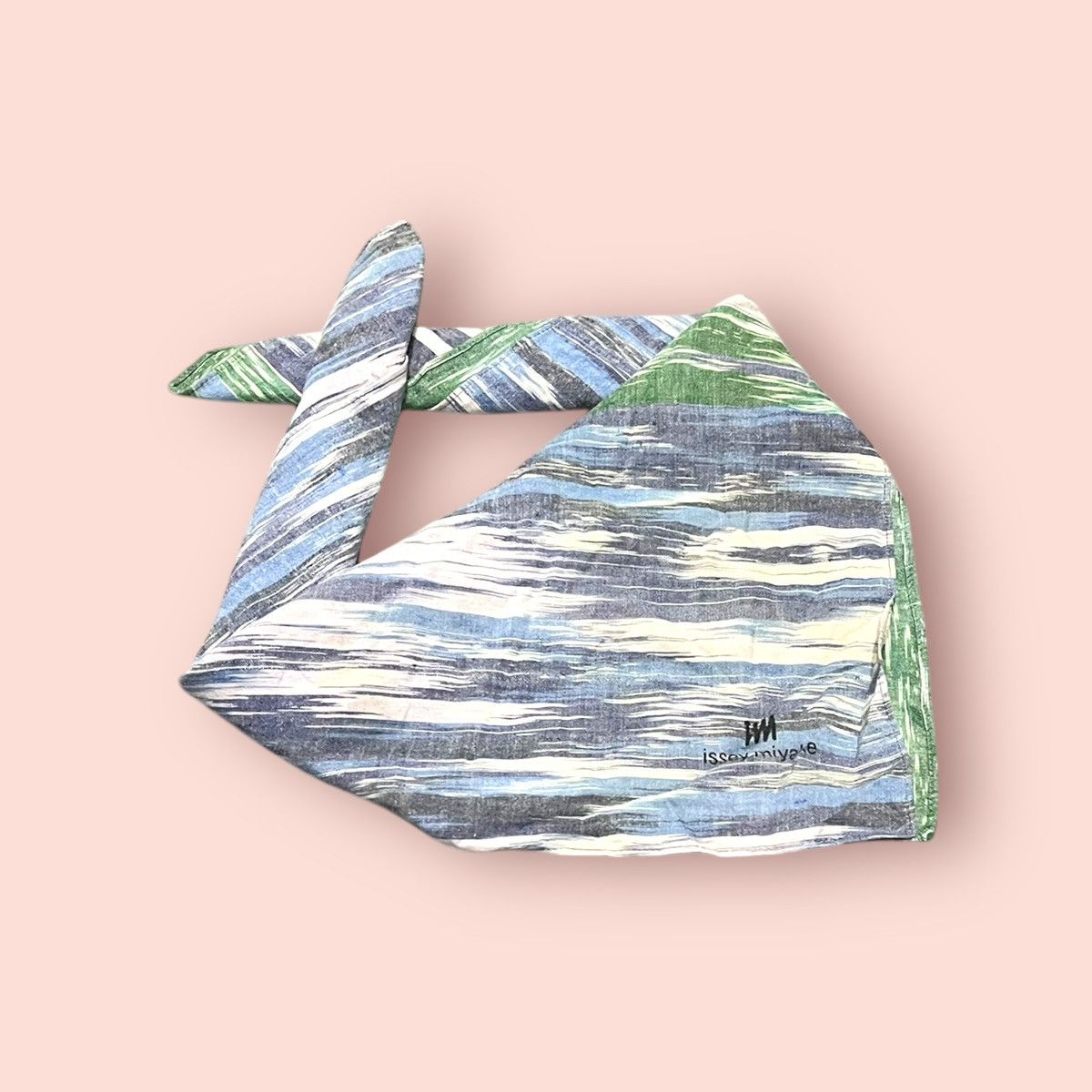 Designer × Issey Miyake × Japanese Brand RARE DESIGN VINTAGE ISSEY MIYAKE HANDKERCHIEF JAPAN Size ONE SIZE - 9 Thumbnail