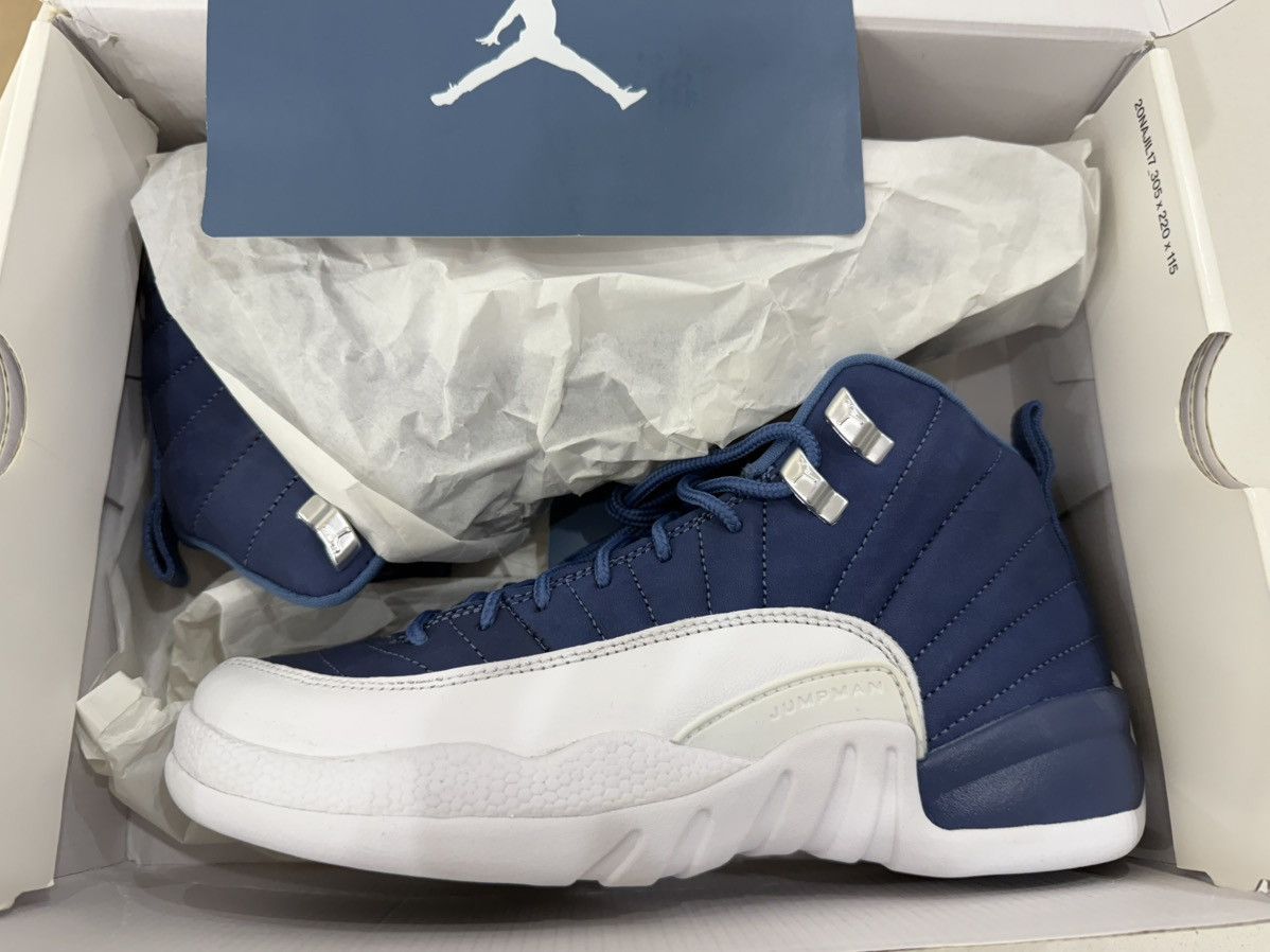 Jordan Brand Air Jordan Retro 12 SE (GS) Size US 6.5 / EU 39-40 - 5 Thumbnail