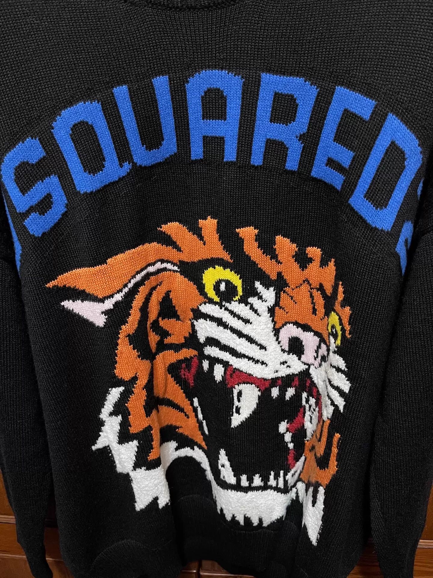 Dsquared2 Dsquared2 D2 Oversized Tiger Head Embro Sweater M/L NWT Size US M / EU 48-50 / 2 - 6 Thumbnail