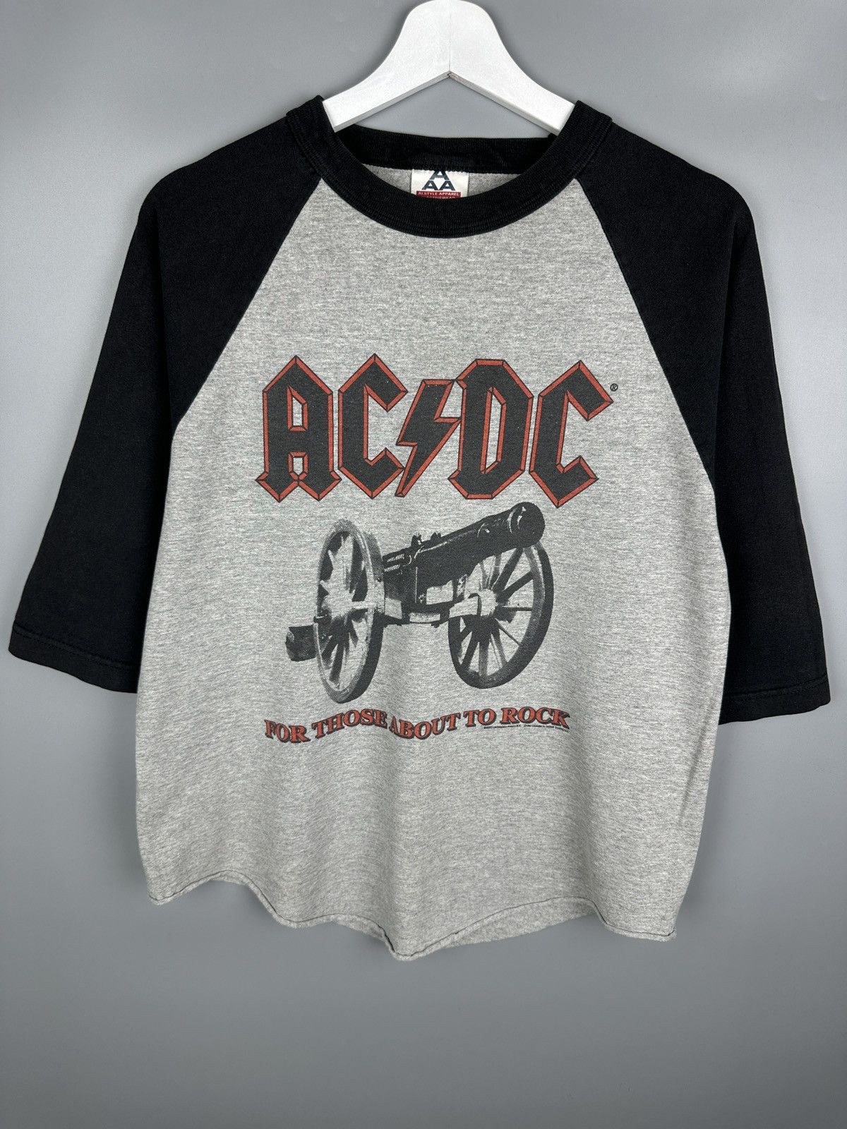 Band Tees Vintage AC/DC For Those About To Rock Band T Shirt USA Size US M / EU 48-50 / 2 - 1 Thumbnail