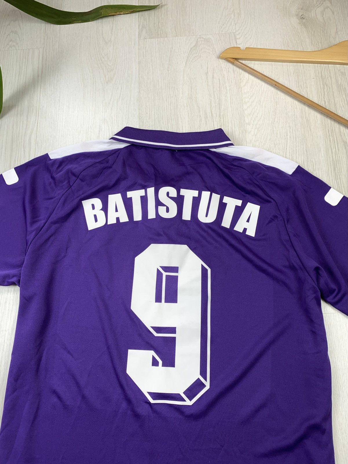 Fila Fila ACF Fiorentina 1998 1999 Batistuta 9 Home Shirt Size L Size US L / EU 52-54 / 3 - 3 Thumbnail