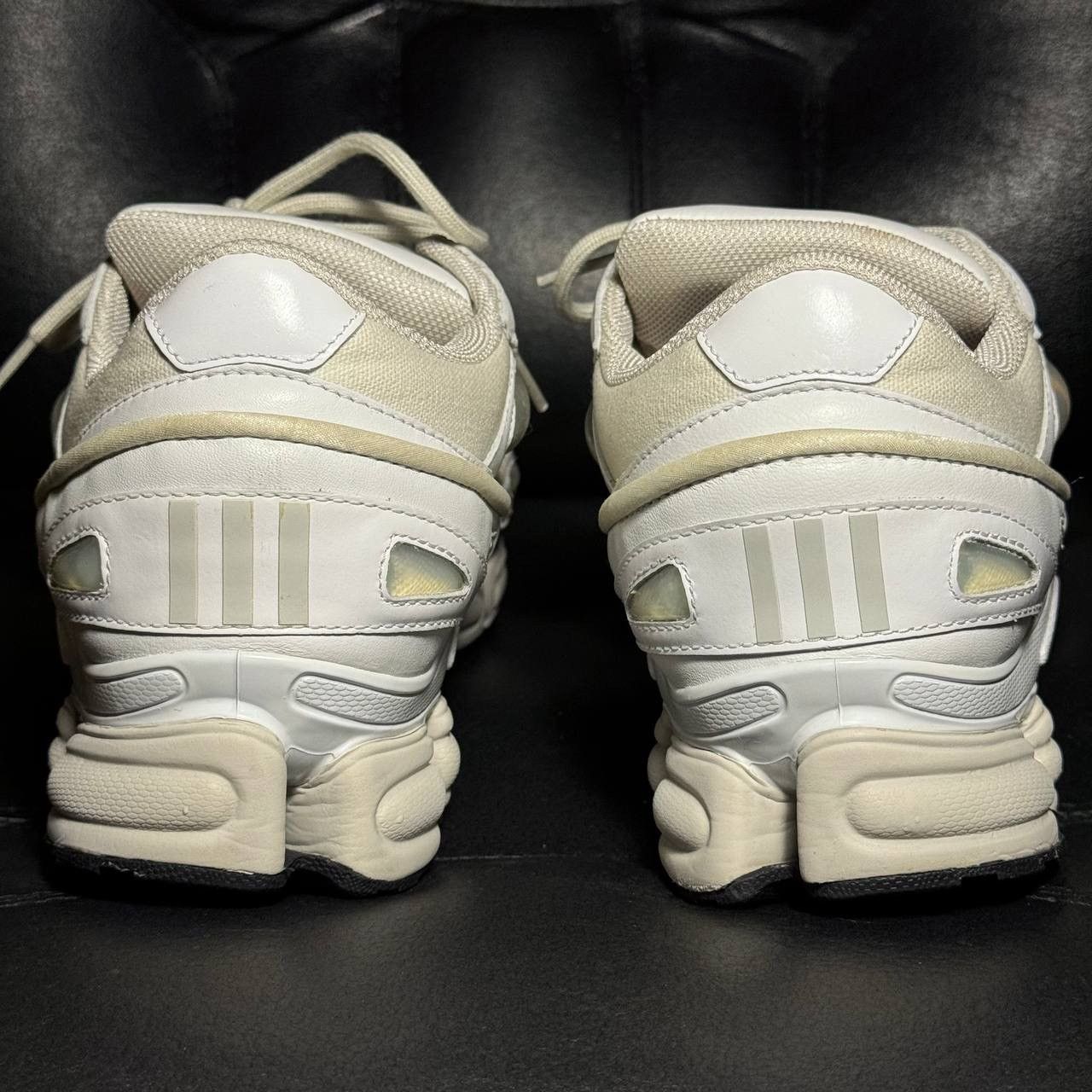 Adidas × Raf Simons 10,5us Adidas Raf Simons Ozweego White leather Size US 10.5 / EU 43-44 - 2 Thumbnail