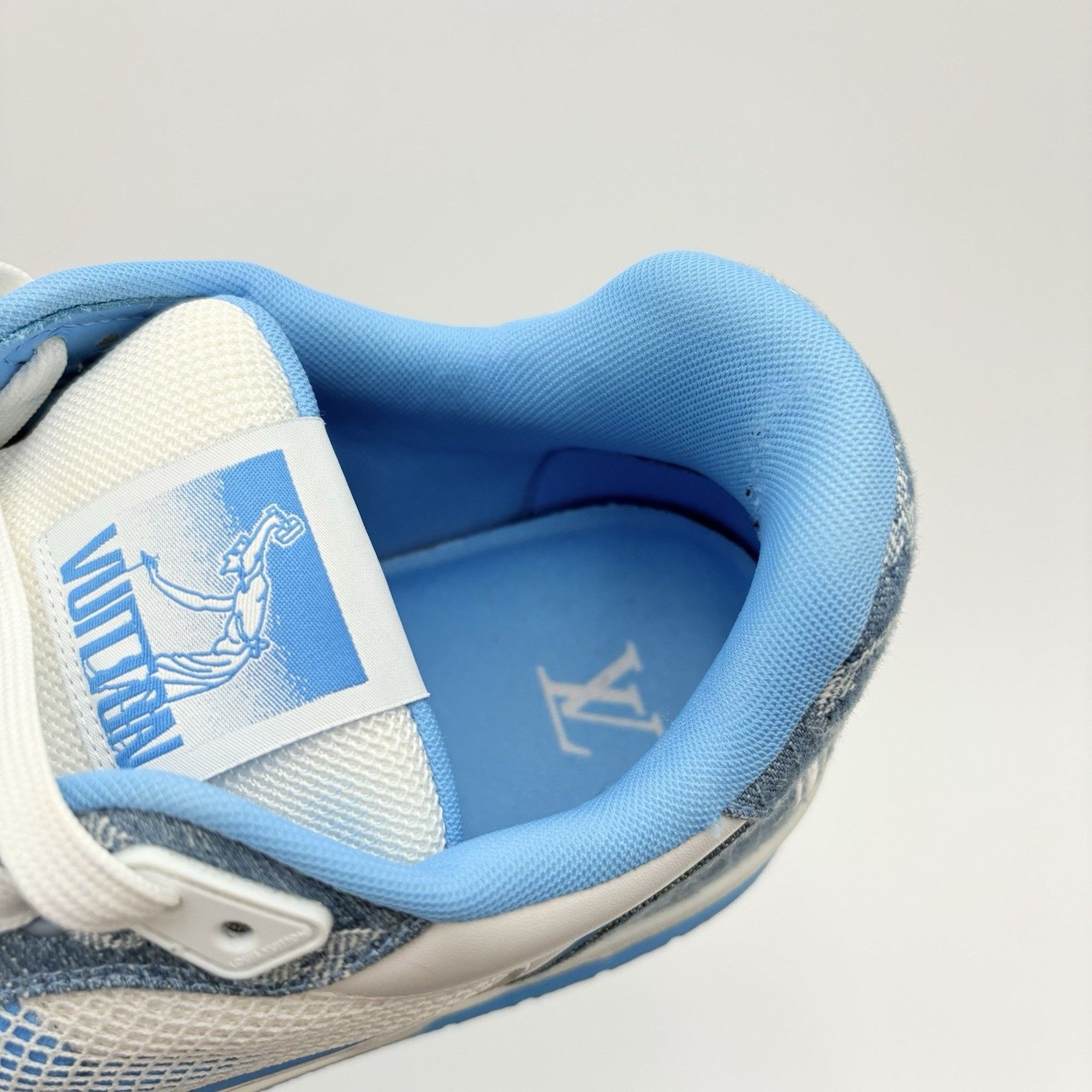 Louis Vuitton 11-11.5 US Louis Vuitton Strap Trainer ' Blue '| VERY CLEAN! Size US 11 / EU 44 - 12 Thumbnail