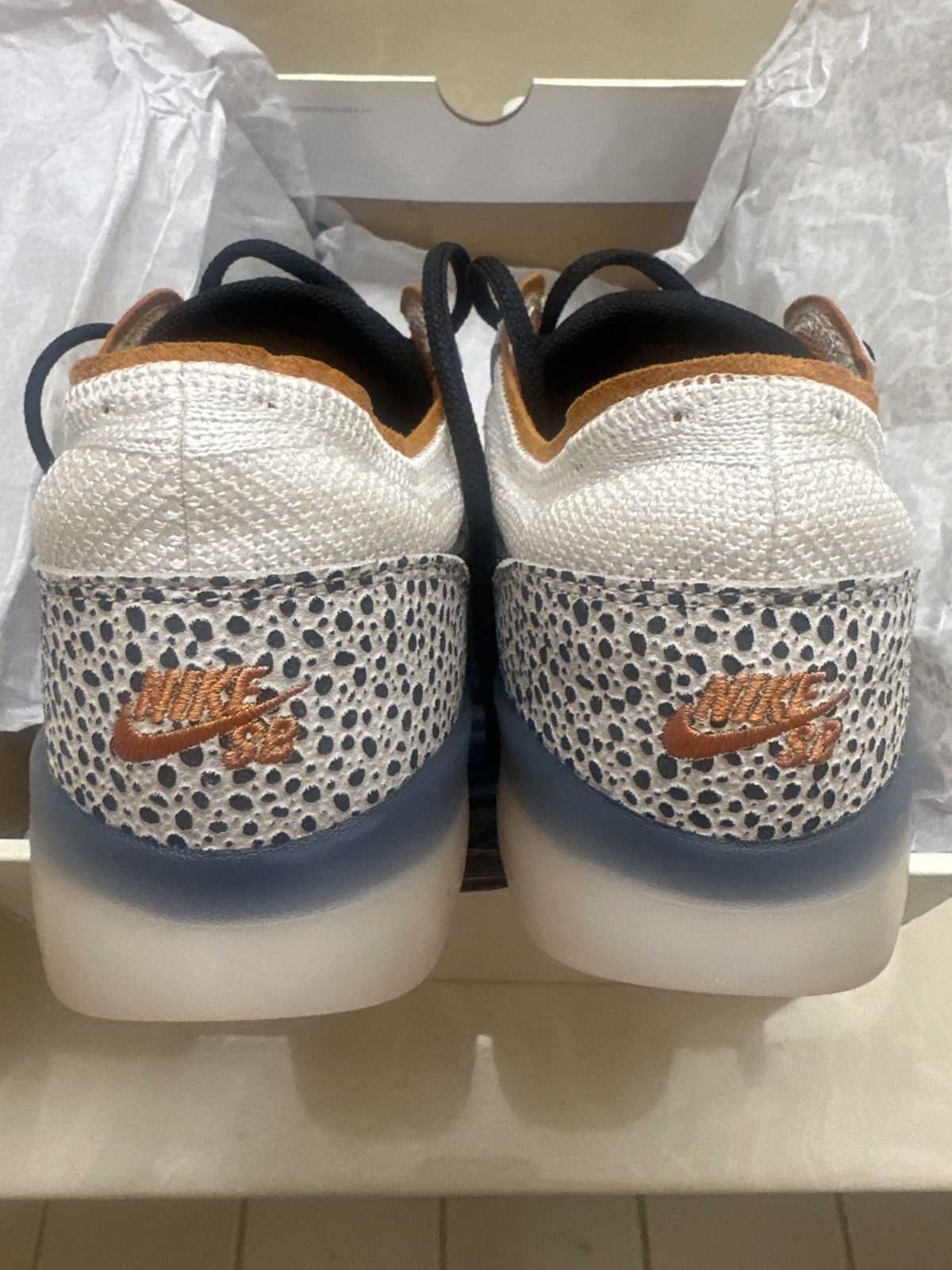 Nike Nike SB PS8 Safari Size US 9 / EU 42 - 3 Thumbnail