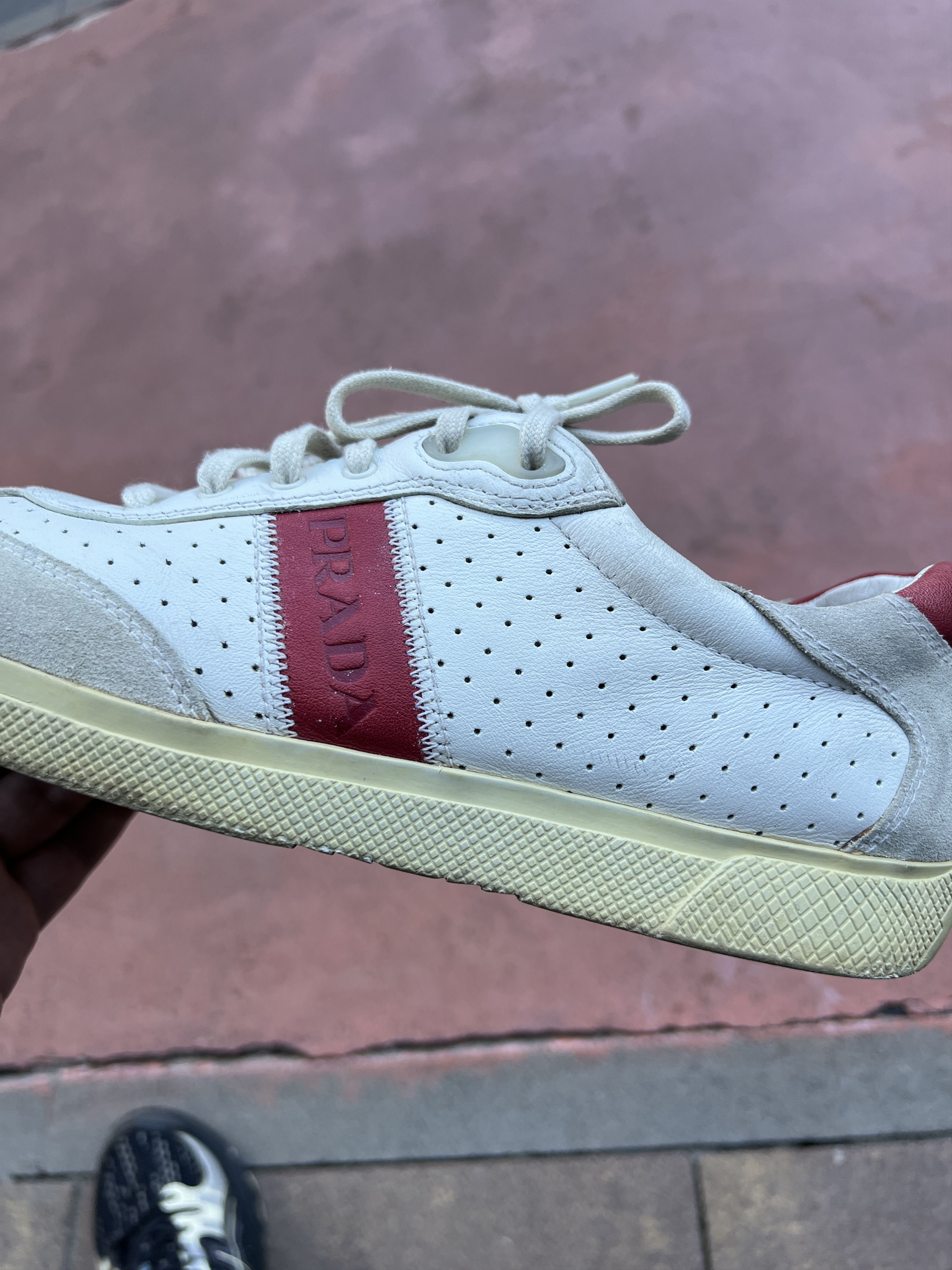 Prada Prada Vintage Y2K Low Sneakers 3E 3648 Size 39 Size US 9 / IT 39 - 16 Thumbnail