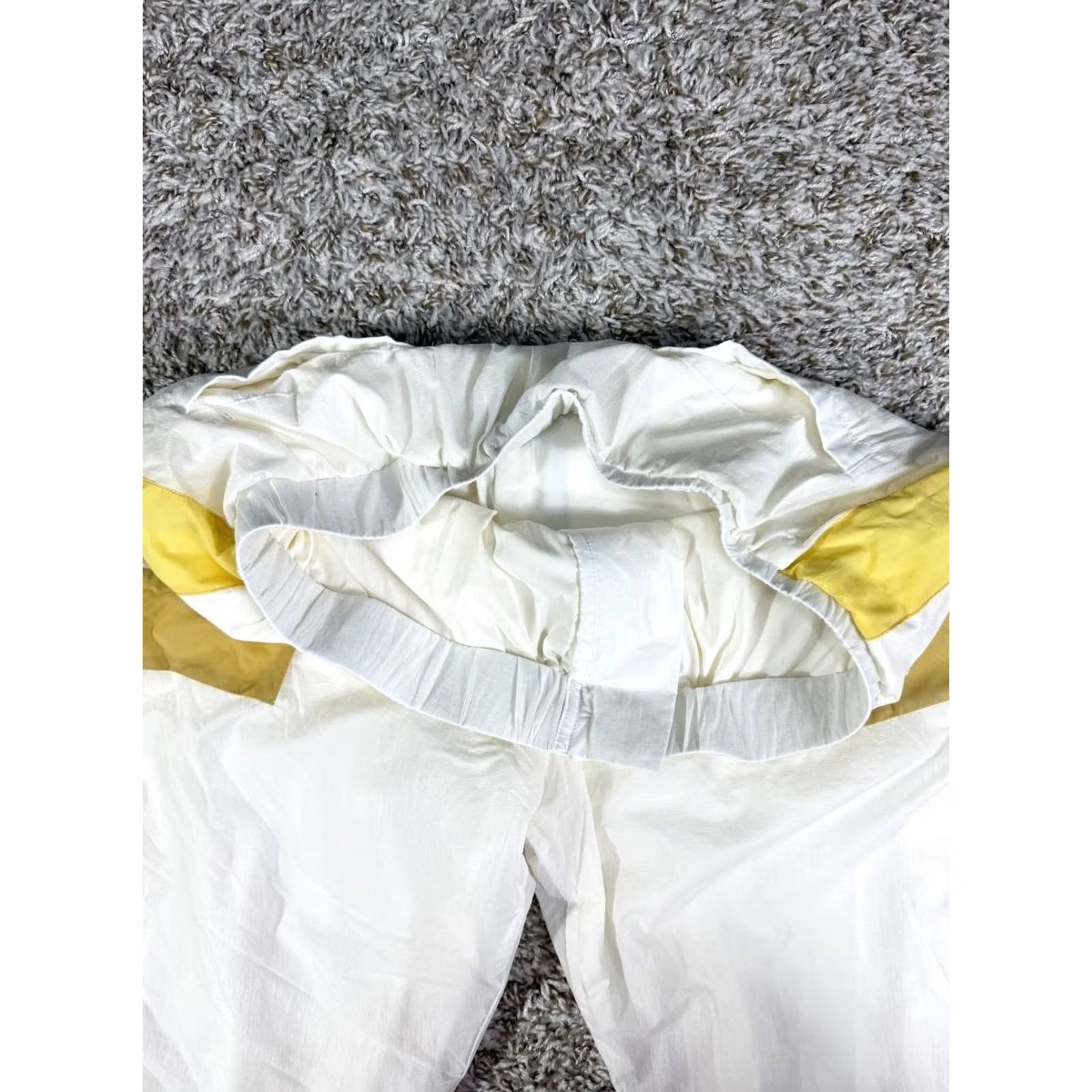 Hugo Boss HUGO BOSS Jogger Pants White Color Blocked Relaxed Drawstring Men's Small Pants S Jogger White Men Regular Size Regular Shirts? Size US 29 - 4 Thumbnail