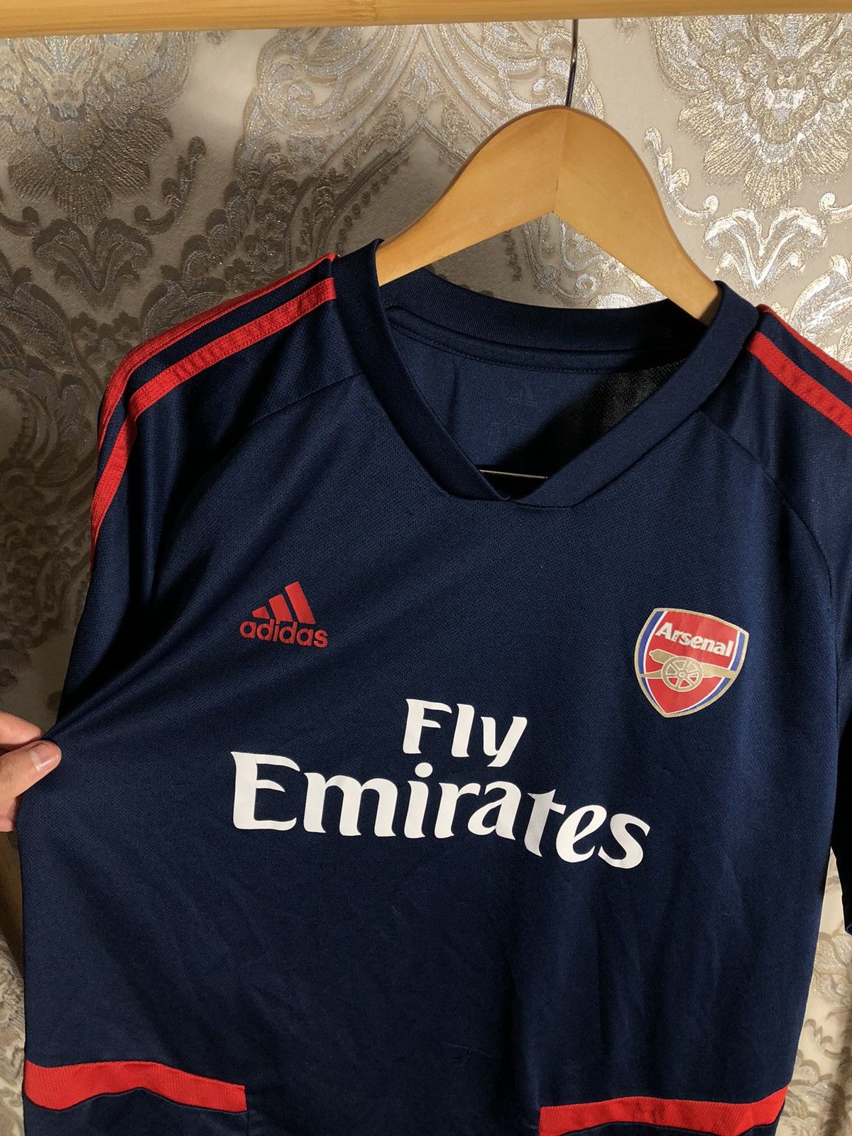 Adidas VINTAGE ADIDAS FC ARSENAL LONDON ENGLAND SOCCER JERSEY Y2K Size US XL / EU 56 / 4 - 2 Thumbnail