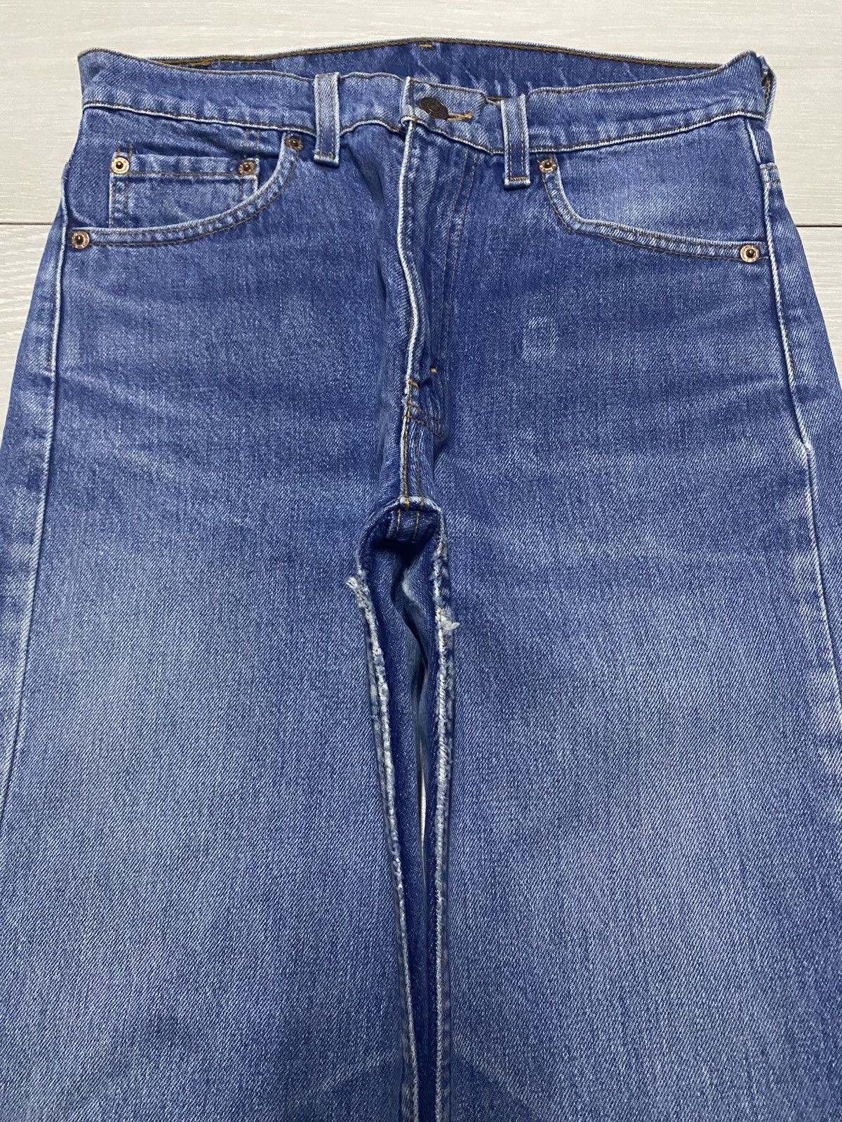 Levi's Vintage Levis 501 90s Blue Wash Distressed Jeans Size US 29 - 3 Thumbnail