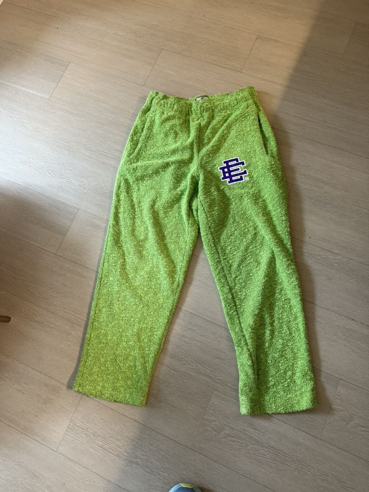Eric Emanuel Eric Emanuel boucle slime green & purple sweatpants large Size US 32 / EU 48 - 1 Thumbnail