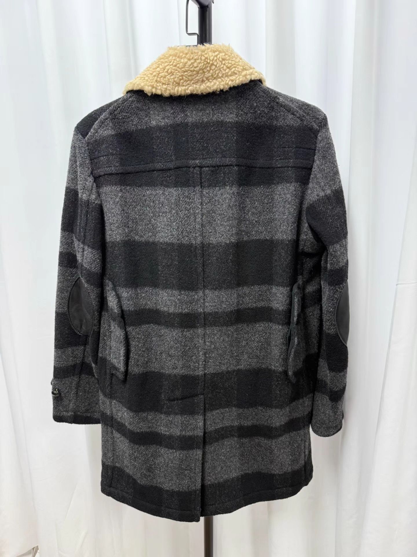 Number (N)ine Number (N)ine 08AW Fur Collar Wool Coat K20 Size US L / EU 52-54 / 3 - 6 Thumbnail