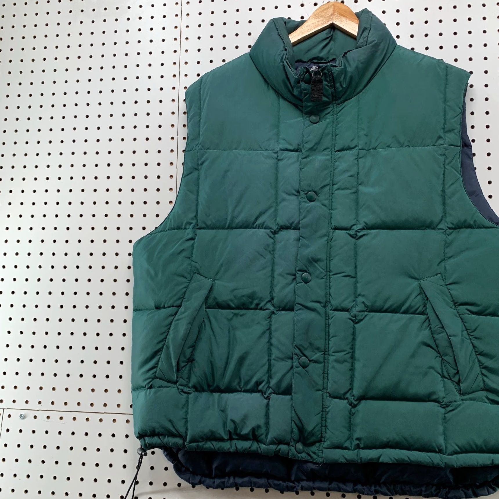 Vintage VINTAGE Outdoor exchange Vest Puffer Down Green XLT Tall Men Nylon Softshell Shell Outdoor Size US XL / EU 56 / 4 - 5 Thumbnail